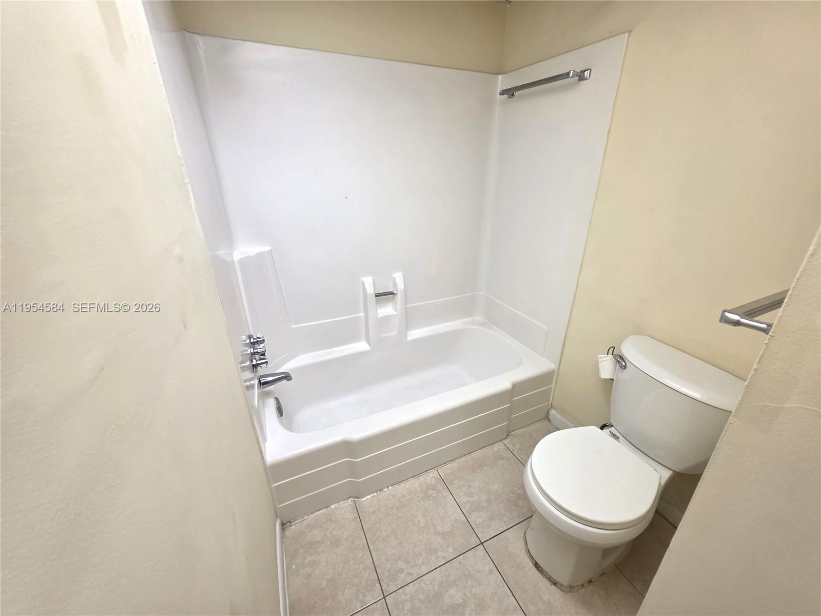 BROOKFIELD SQUARE CONDO - Residential