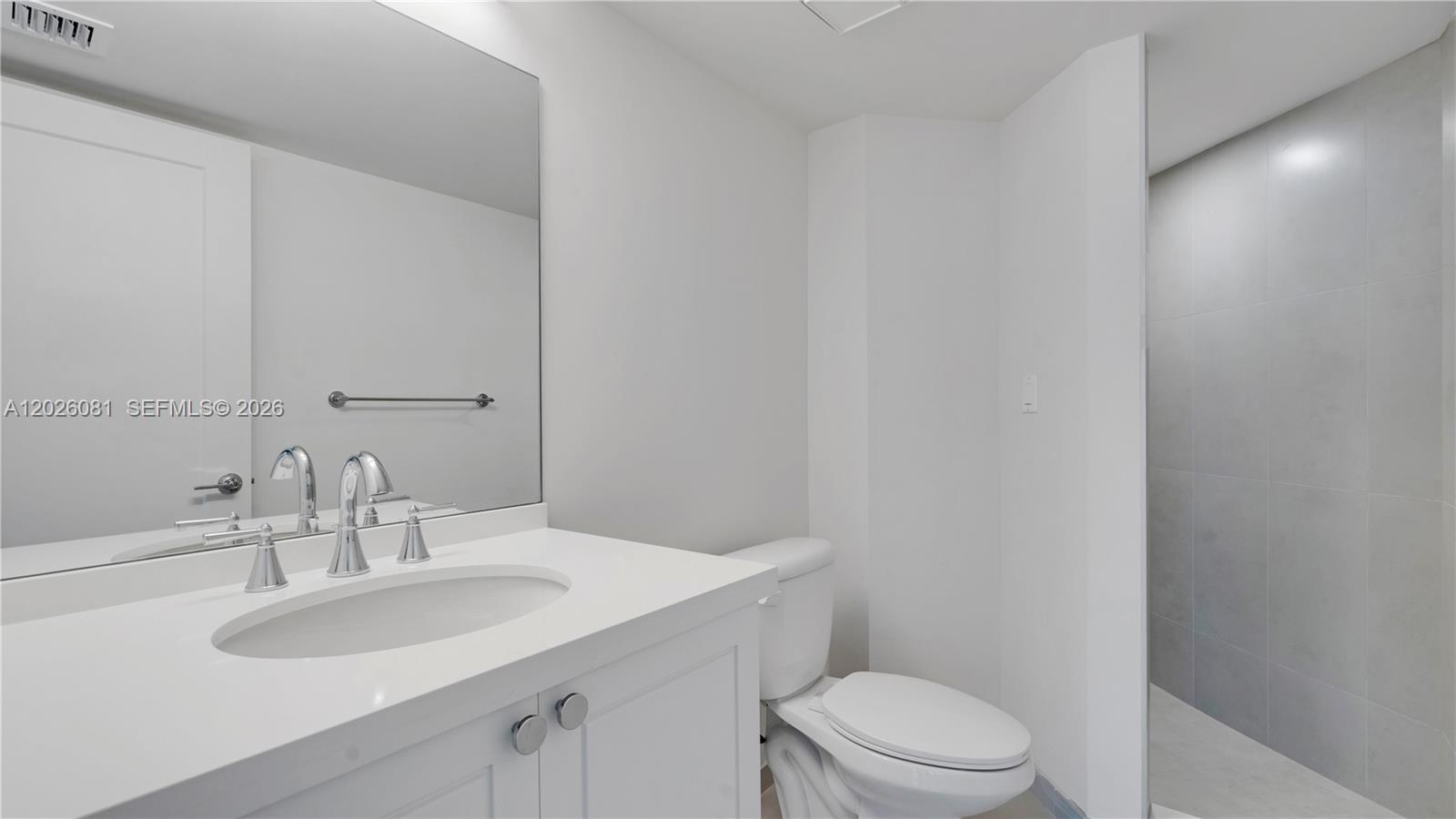 The Hamilton - Residential Lease