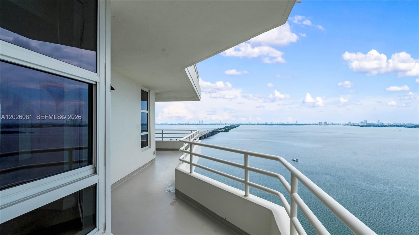 The Hamilton - Residential Lease