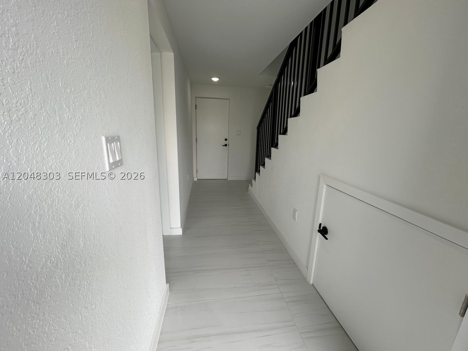 GRANDVILLE - Residential Lease