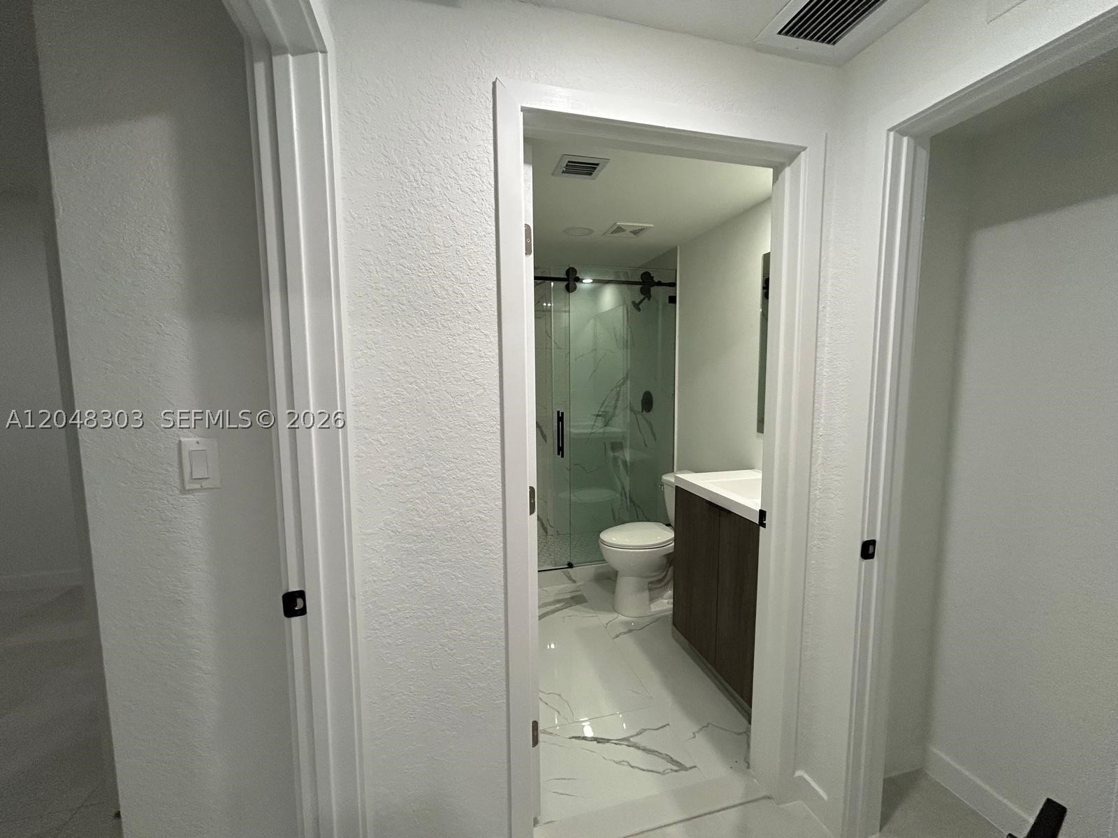 GRANDVILLE - Residential Lease