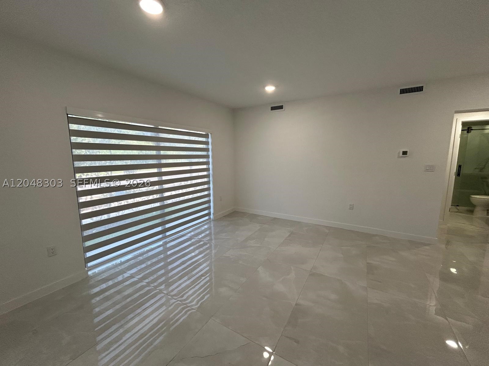 GRANDVILLE - Residential Lease