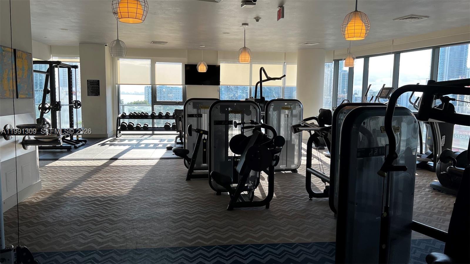 3401 MIDTOWN CONDO - Residential