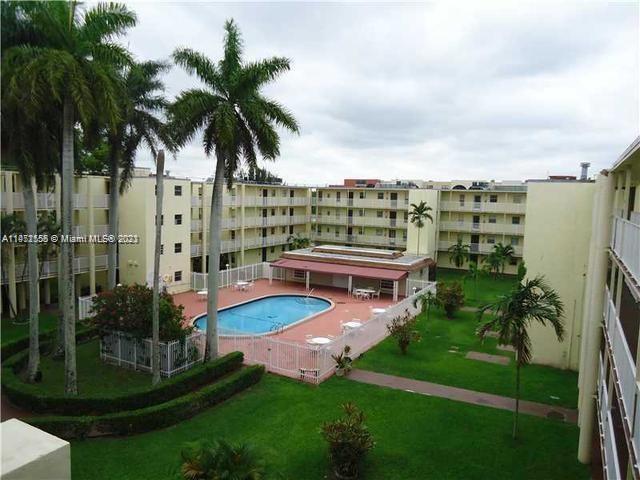 BROOKFIELD SQUARE CONDO - Residential Lease