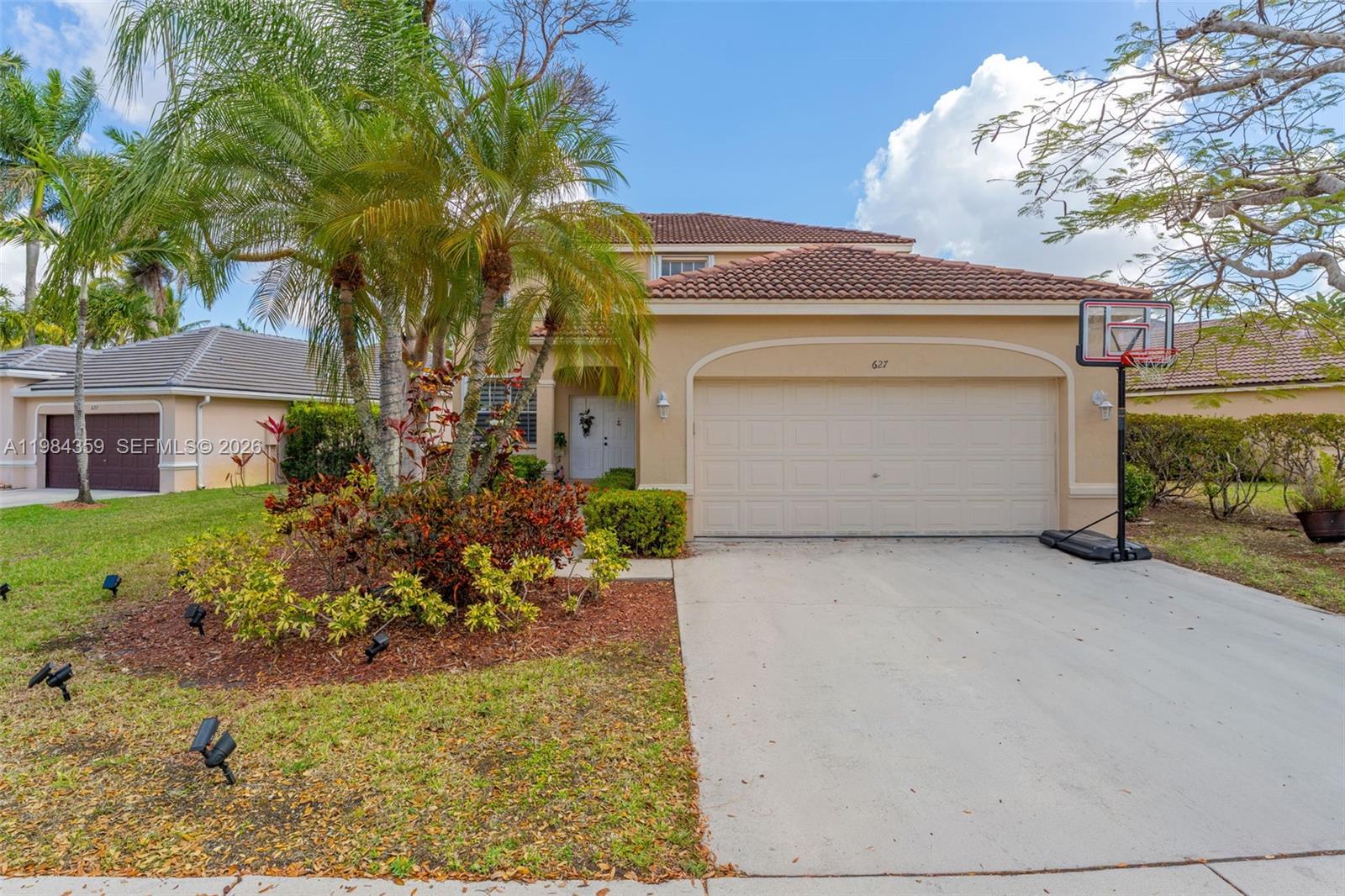 Exceptionally maintained 4/2.5 pool home with Den/Office with expansive lake views in The Meadows. Home recently painted throughout. Come see this pride of ownership.

Conveniently located near excellent schools. Top ranked high school in Florida 10 minutes away.

Community amenities include: Pool, pickleball, basketball, playground and 24 hour gate guarded security.