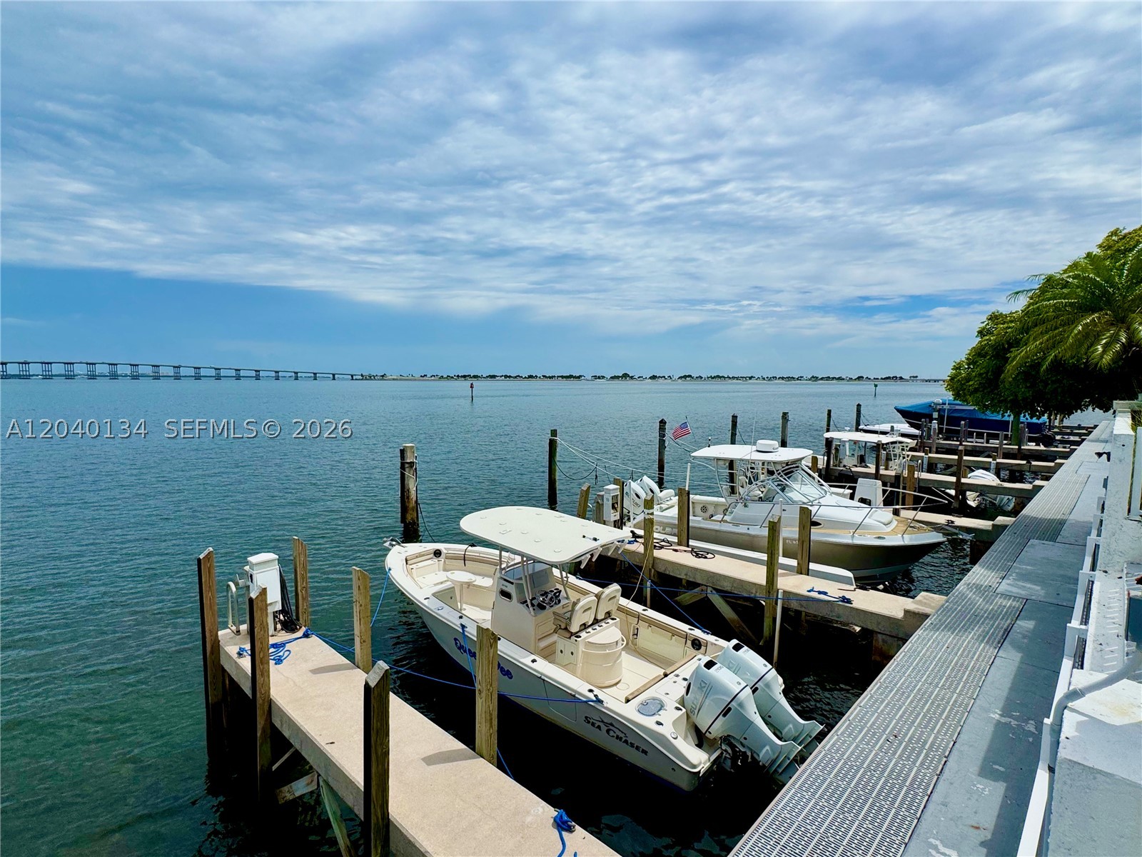 BRICKELL HARBOUR CONDO - Residential