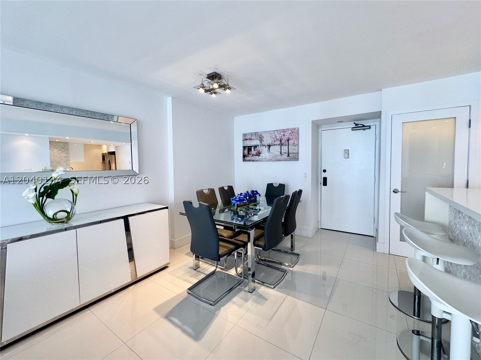 BRICKELL HARBOUR CONDO - Residential