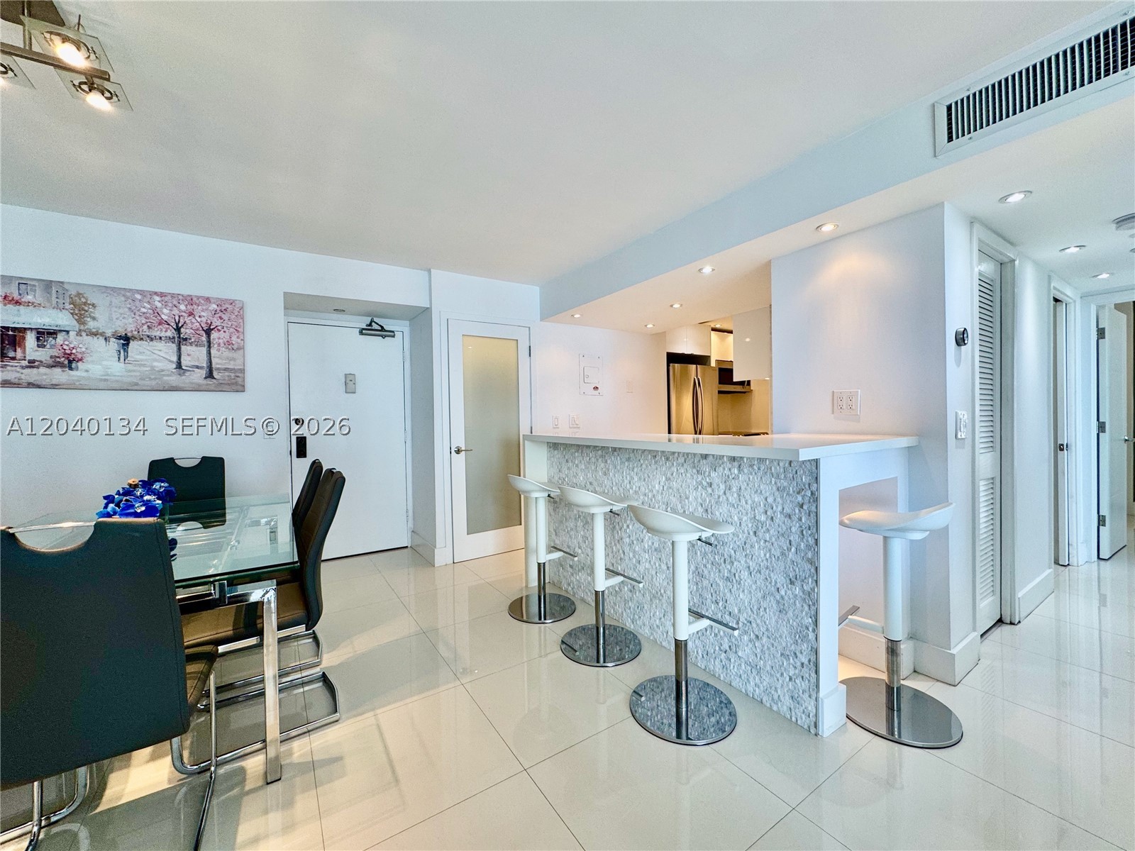 BRICKELL HARBOUR CONDO - Residential