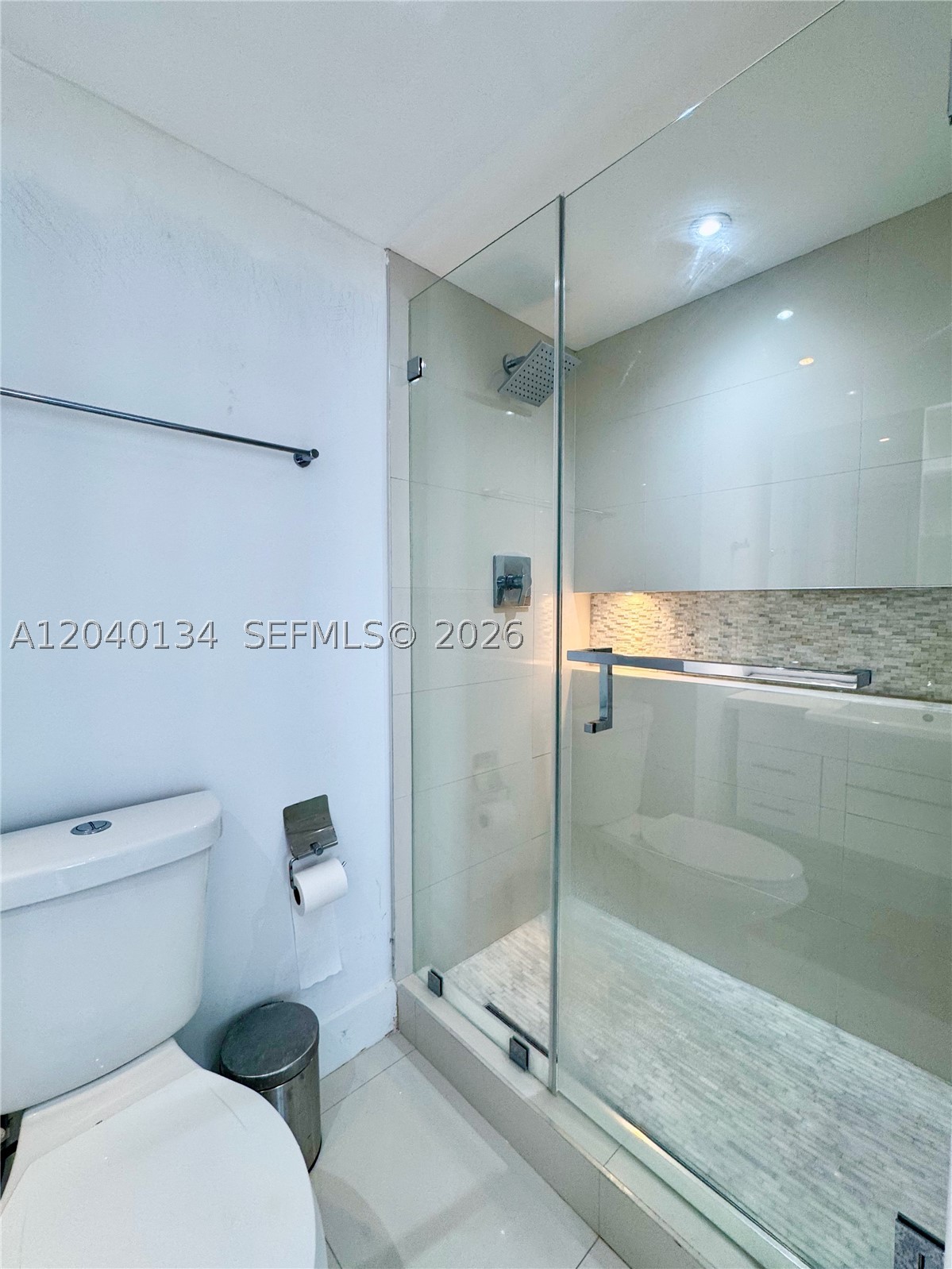 BRICKELL HARBOUR CONDO - Residential