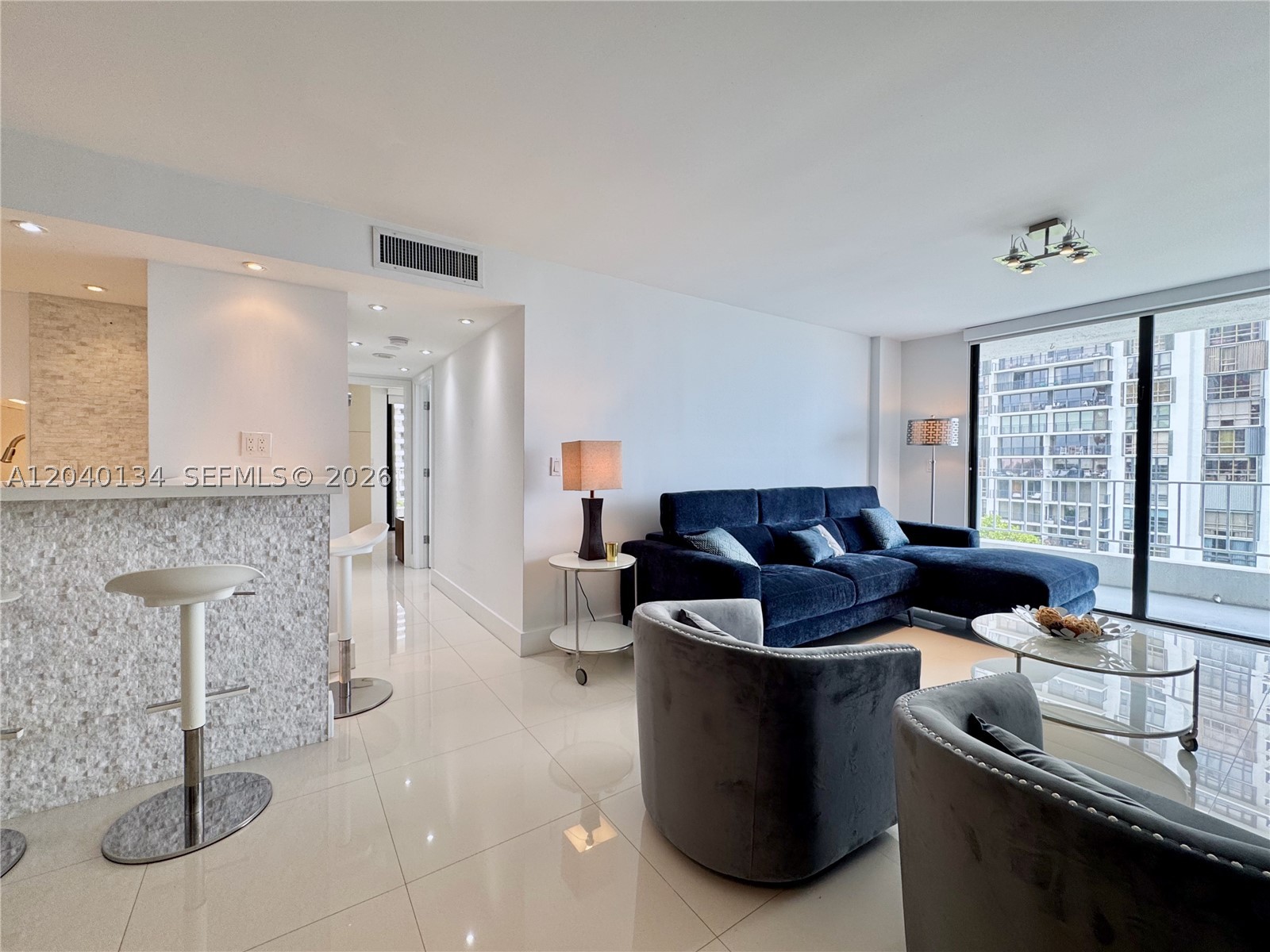 BRICKELL HARBOUR CONDO - Residential