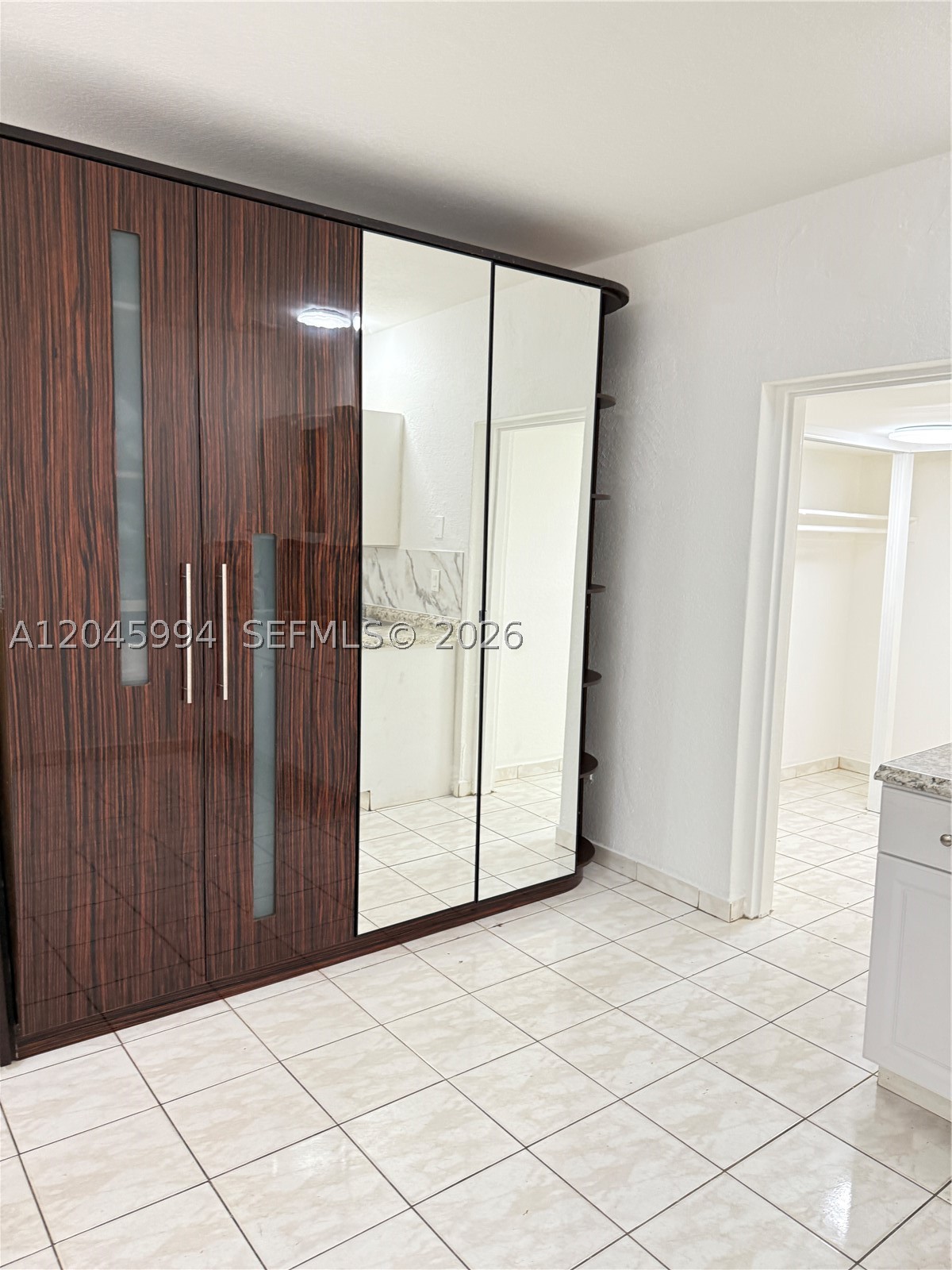 DIPLOMAT GOLF & RACQUET C - Residential