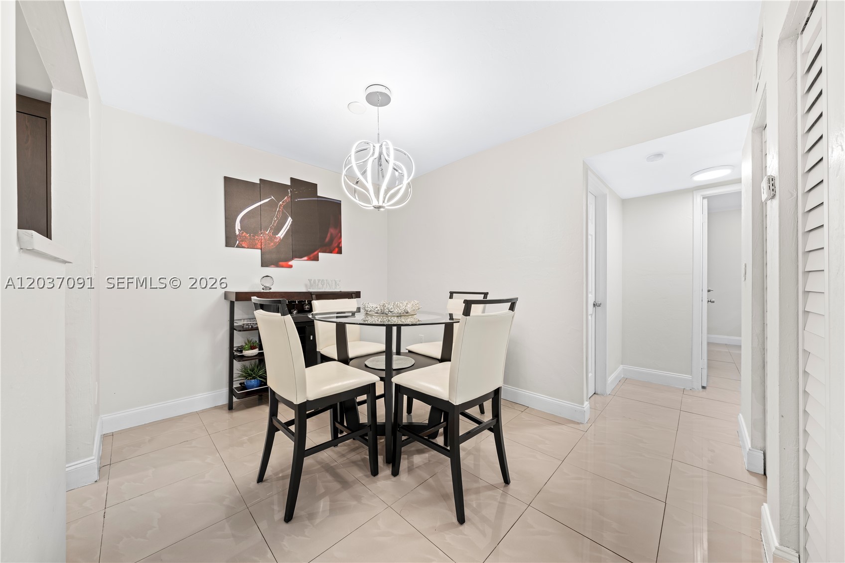 LAKEWOOD VILLAS CONDO - Residential