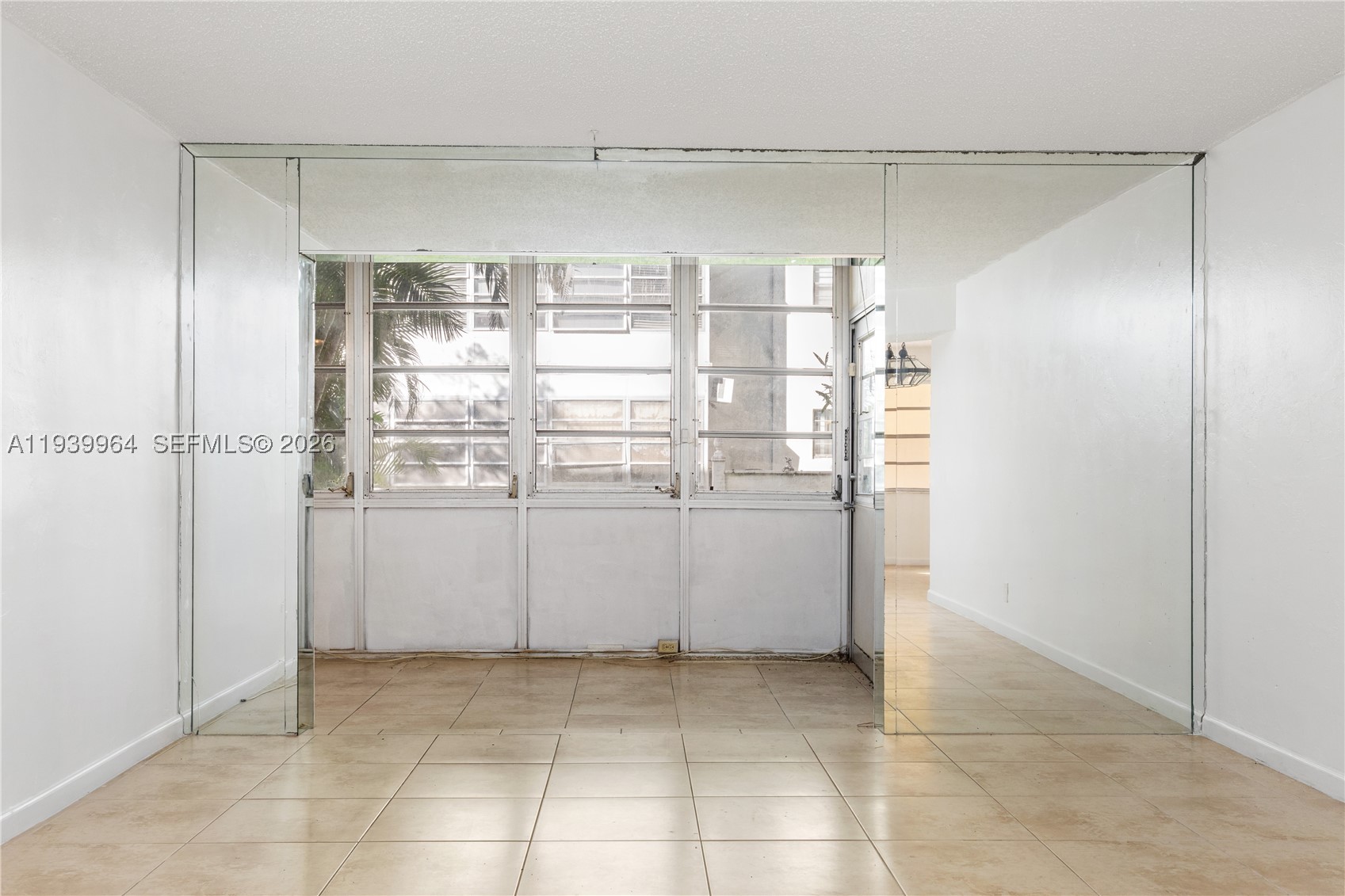 TOPAZ SOUTH CONDO - Residential