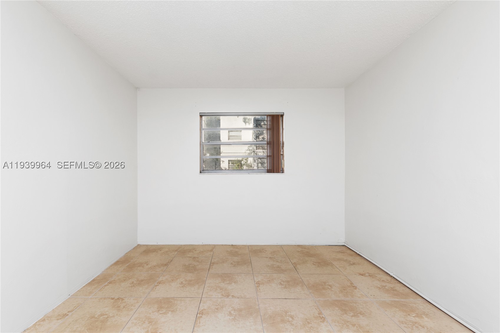 TOPAZ SOUTH CONDO - Residential