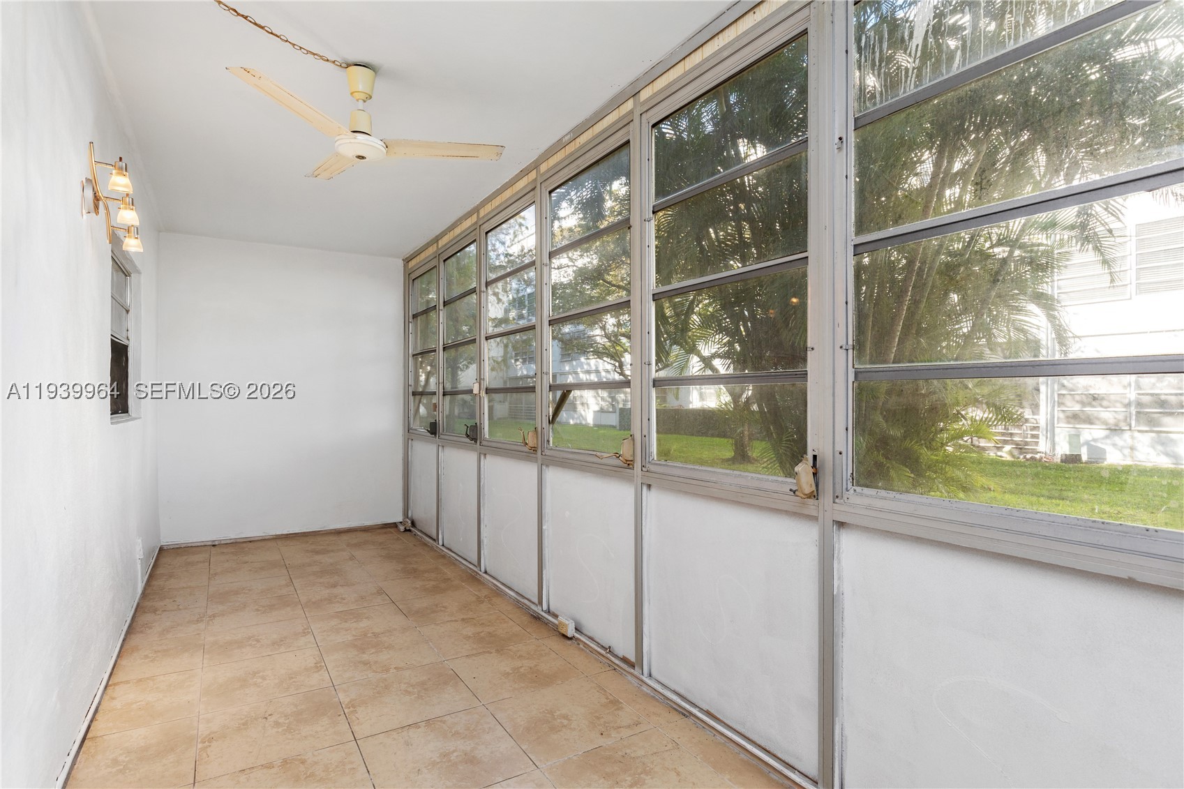 TOPAZ SOUTH CONDO - Residential