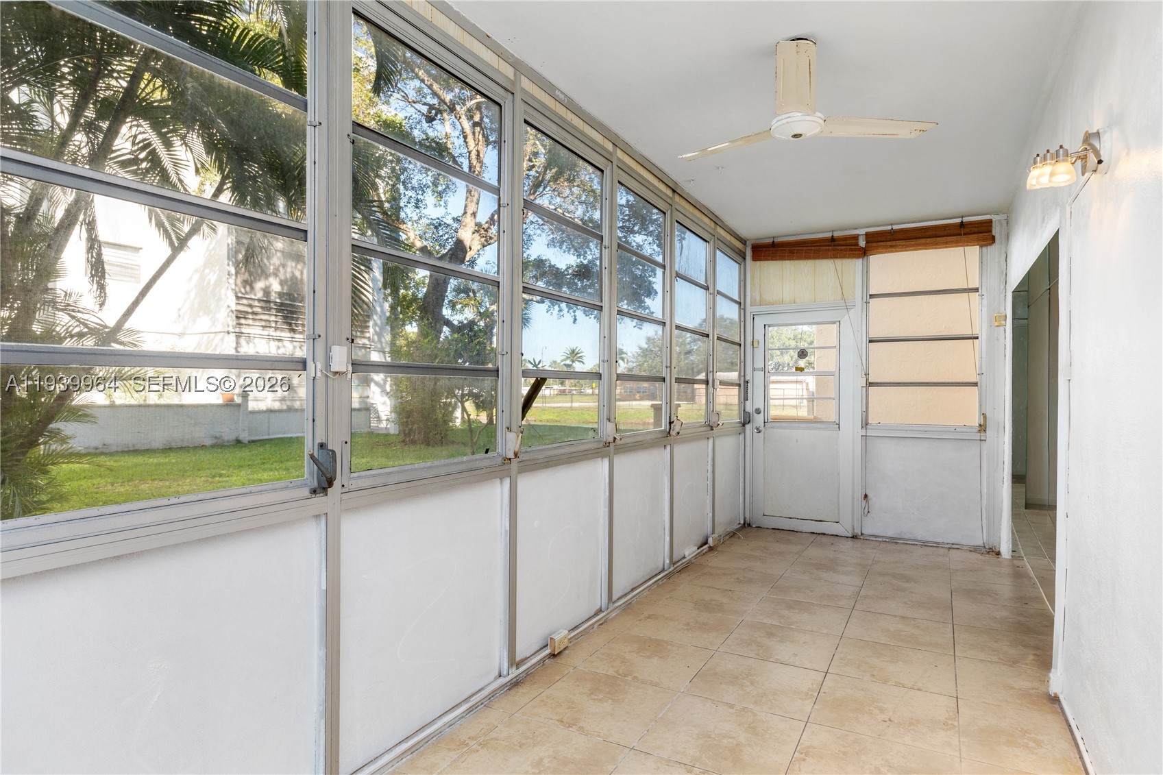 TOPAZ SOUTH CONDO - Residential