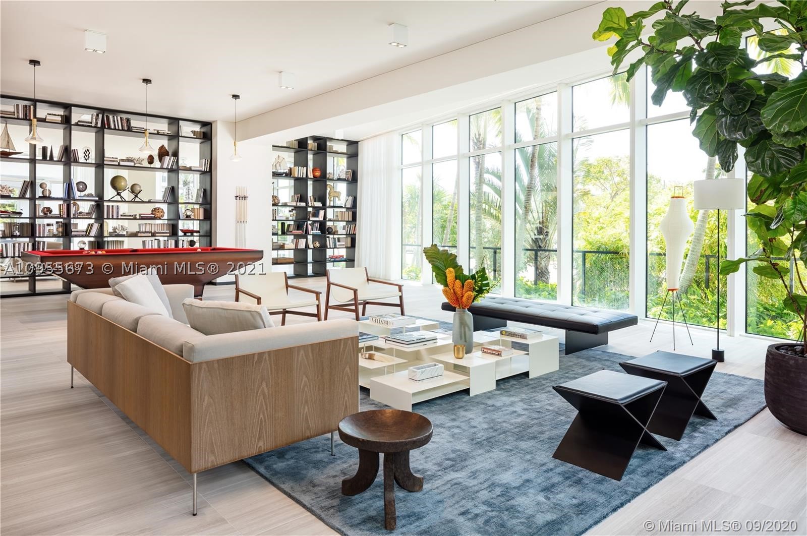 The Ritz-Carlton Residence - Residential