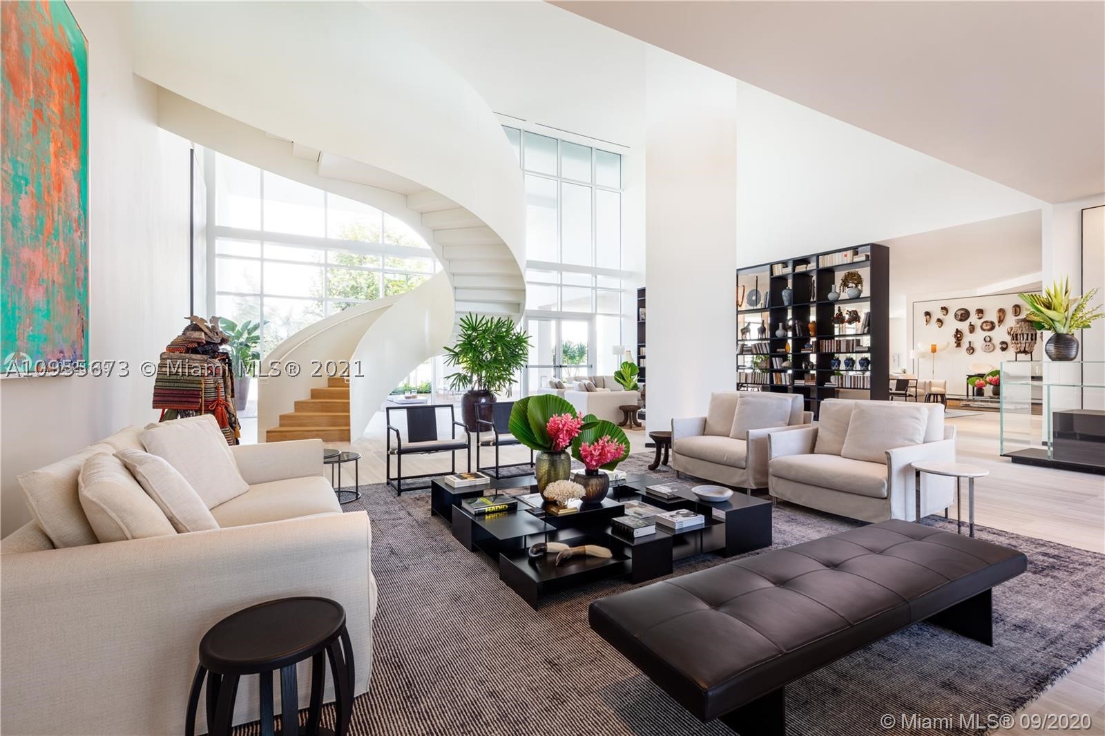 The Ritz-Carlton Residence - Residential
