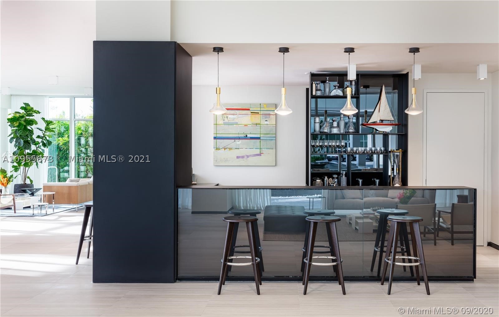 The Ritz-Carlton Residence - Residential