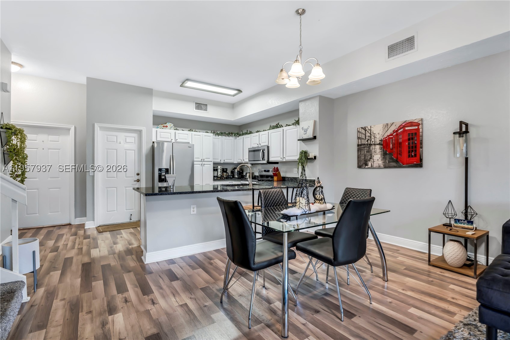 VILLAS OF PALOMINO CONDO - Residential