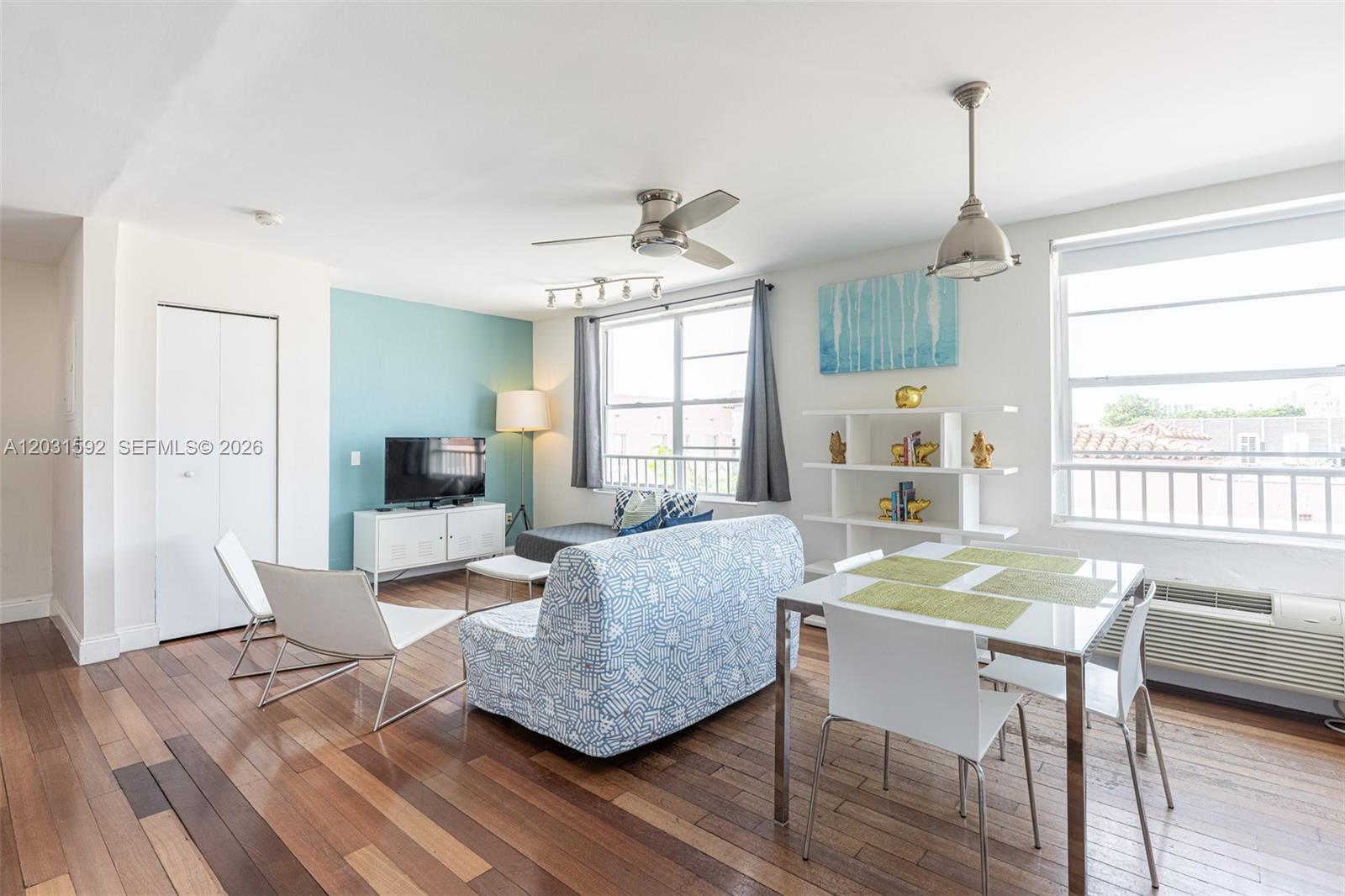 SOUTH BEACH HUDSON CONDO - Residential