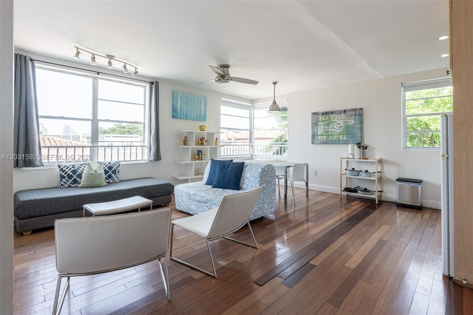 SOUTH BEACH HUDSON CONDO - Residential