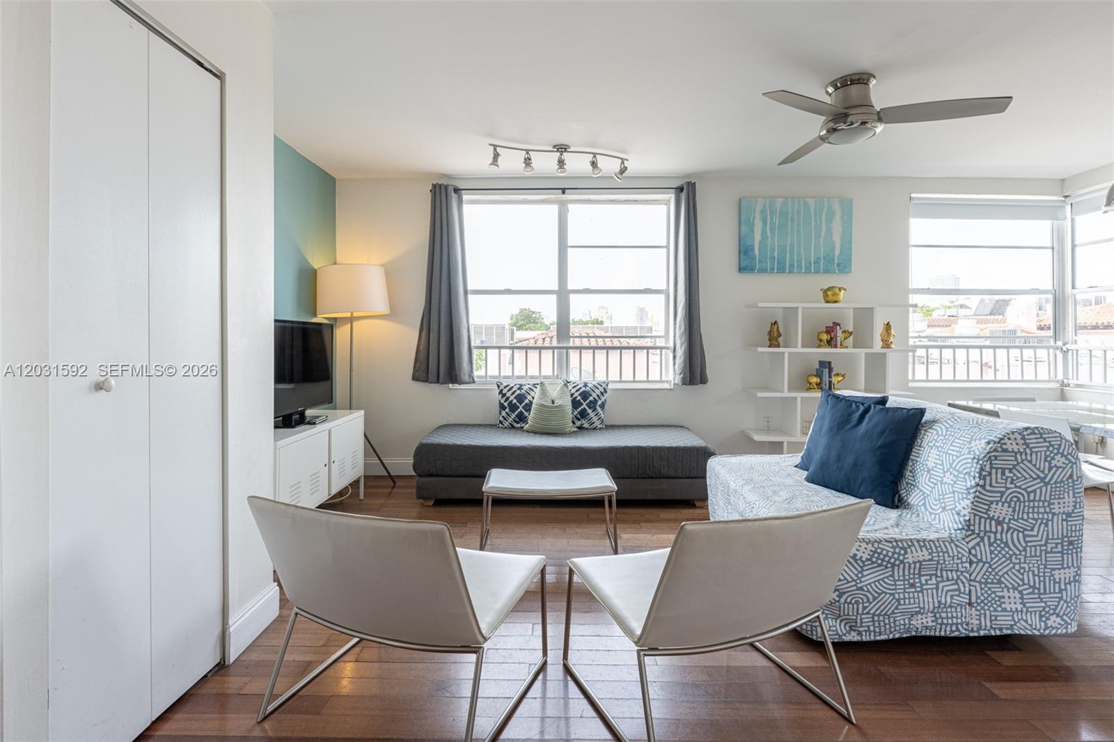 SOUTH BEACH HUDSON CONDO - Residential