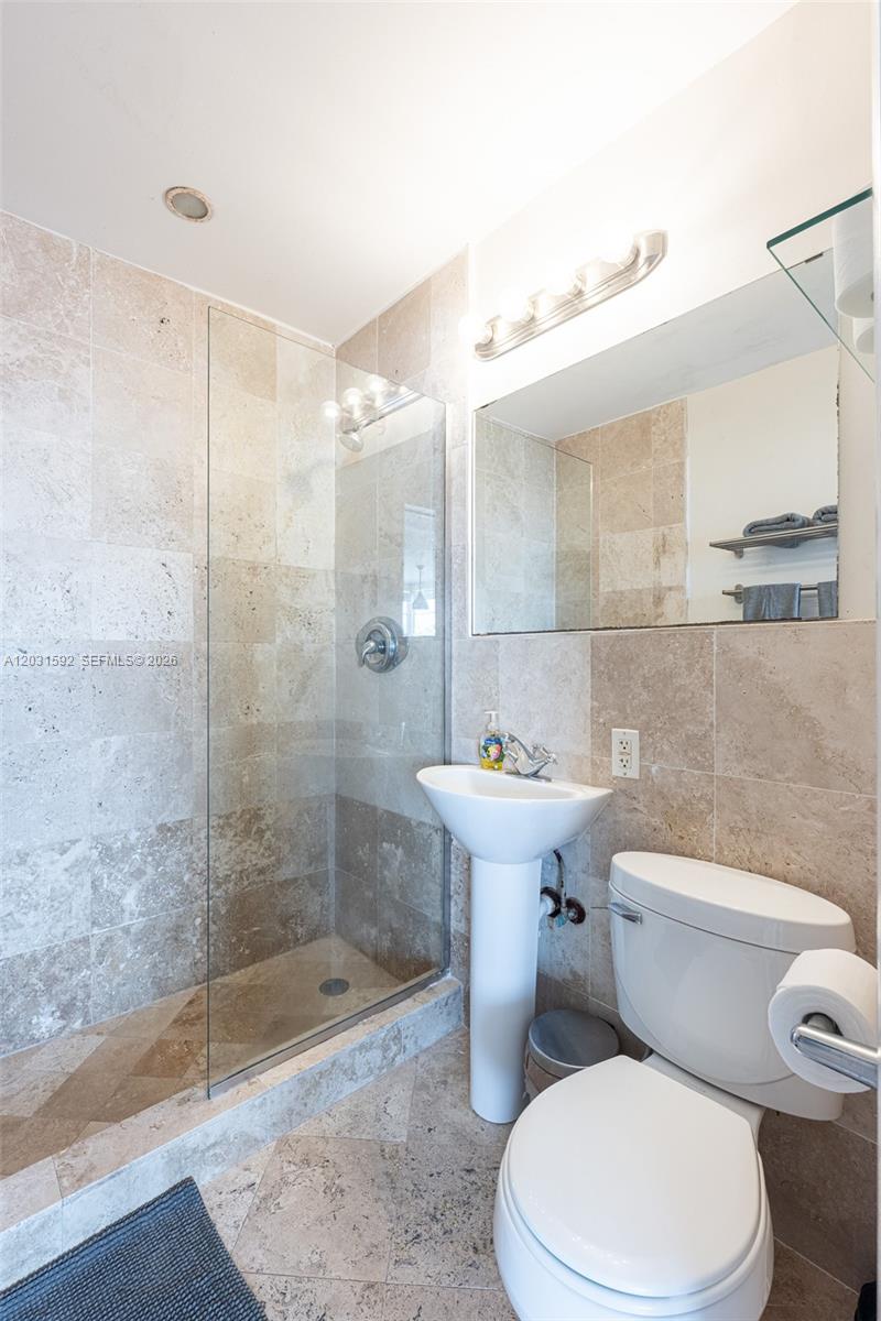 SOUTH BEACH HUDSON CONDO - Residential