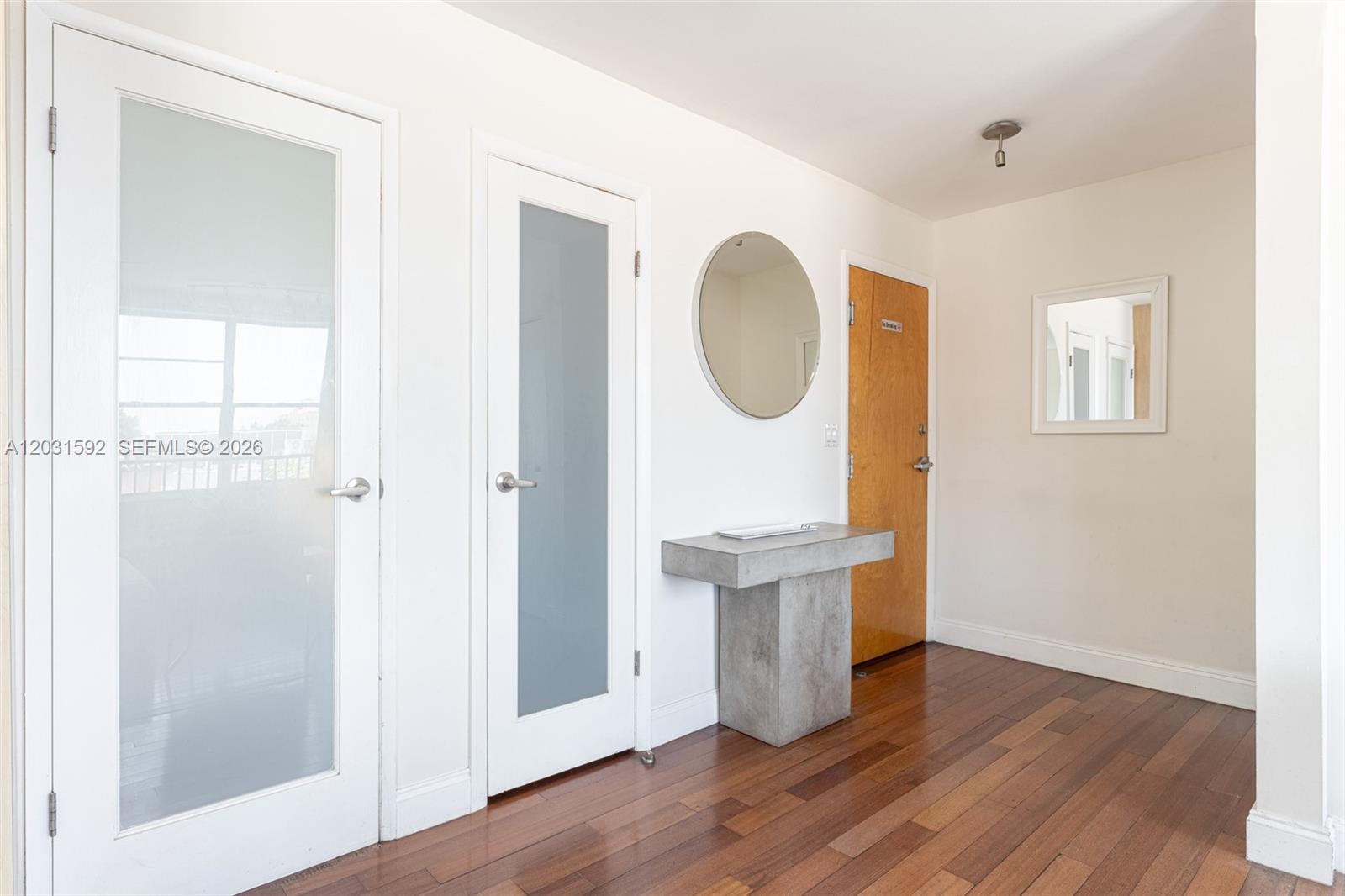 SOUTH BEACH HUDSON CONDO - Residential