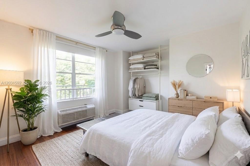SOUTH BEACH HUDSON CONDO - Residential