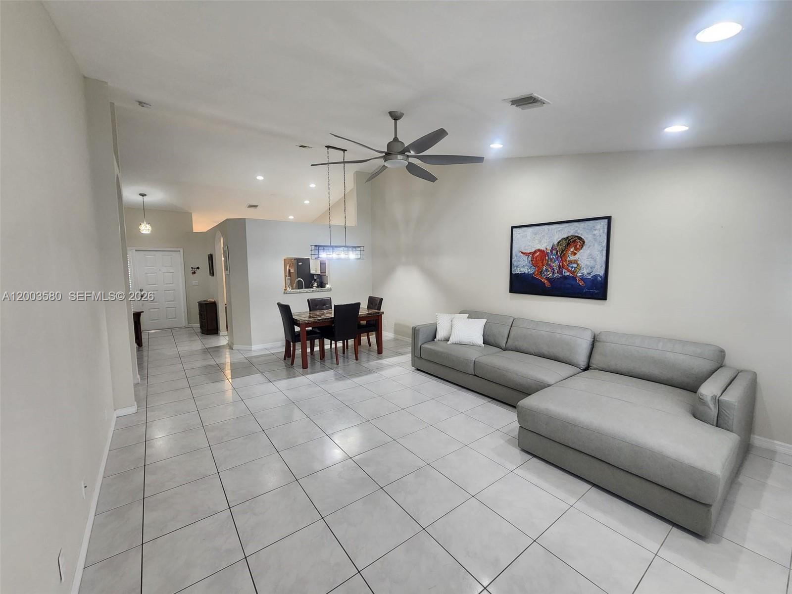 FLORAL LAKES PH 3 AND 4 - Residential