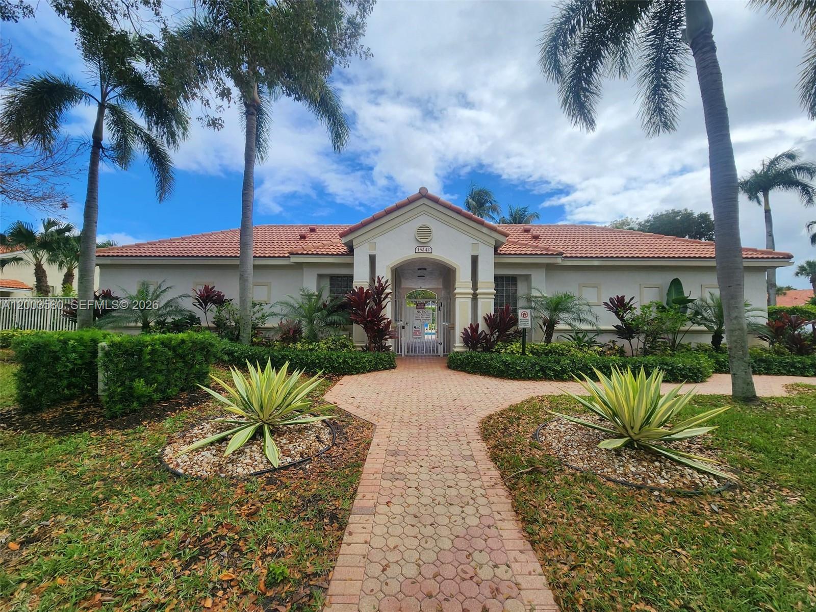 FLORAL LAKES PH 3 AND 4 - Residential