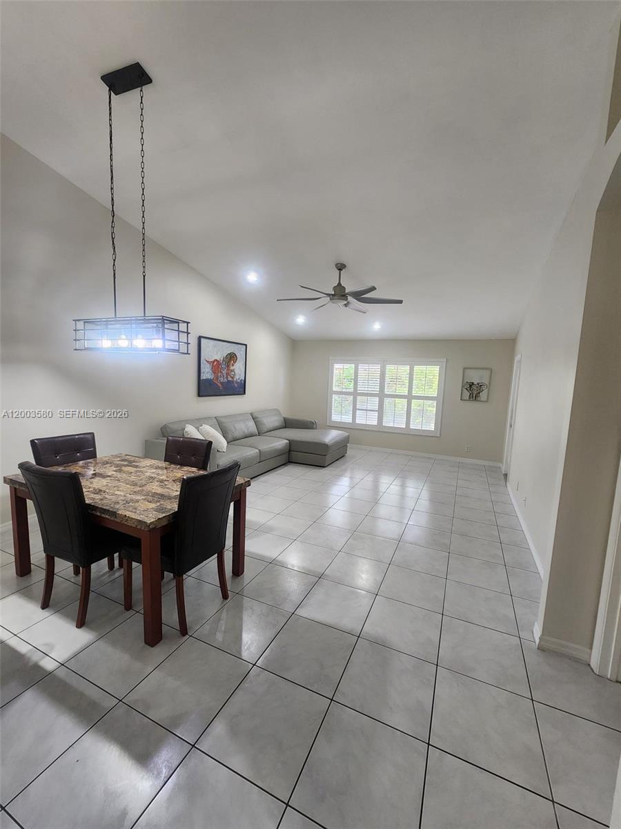 FLORAL LAKES PH 3 AND 4 - Residential