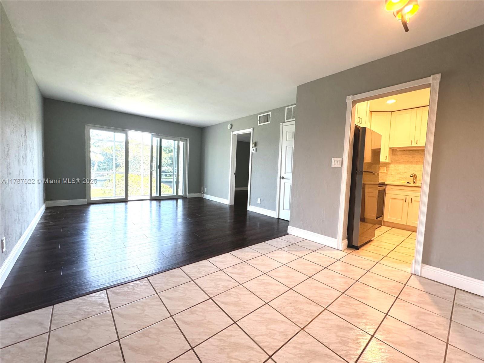 RIVER SHORES CONDO - Residential Lease