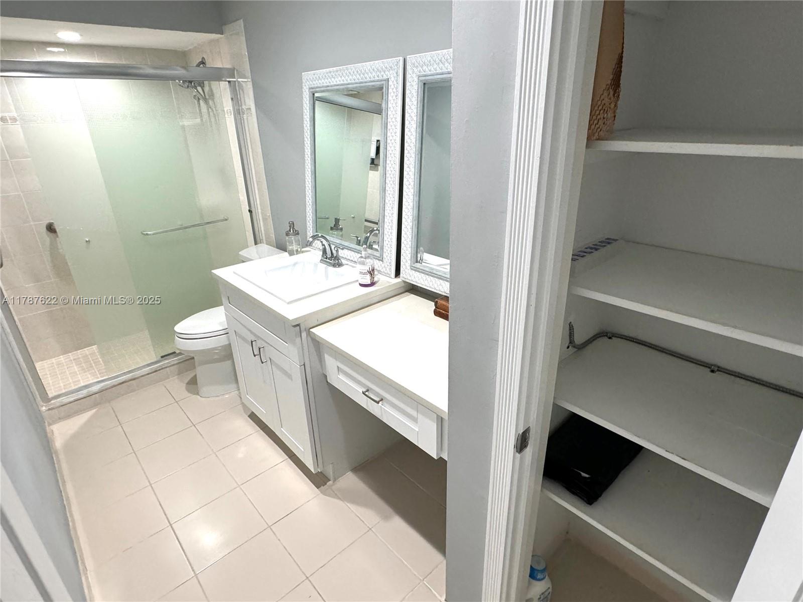 RIVER SHORES CONDO - Residential Lease