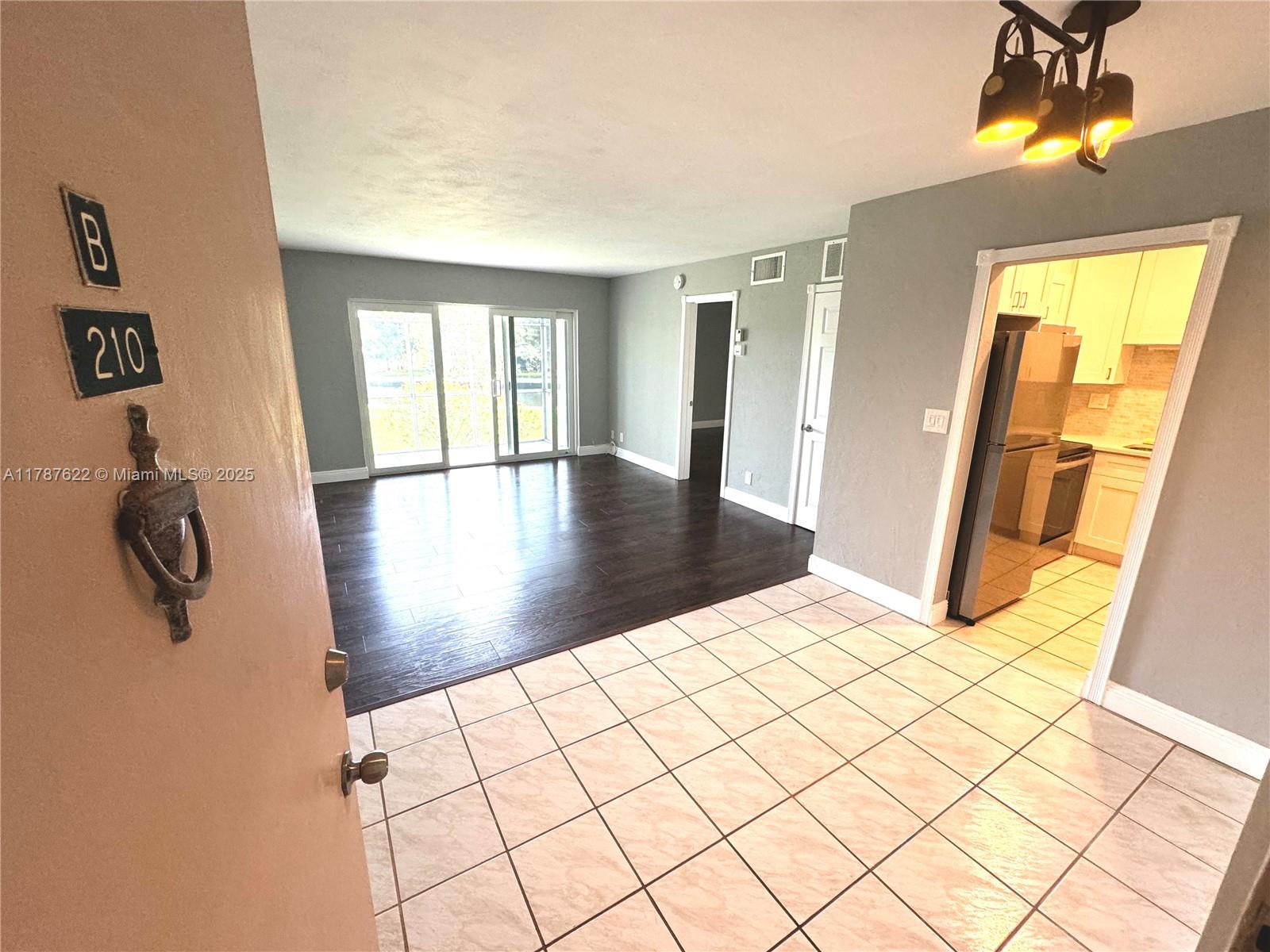 RIVER SHORES CONDO - Residential Lease