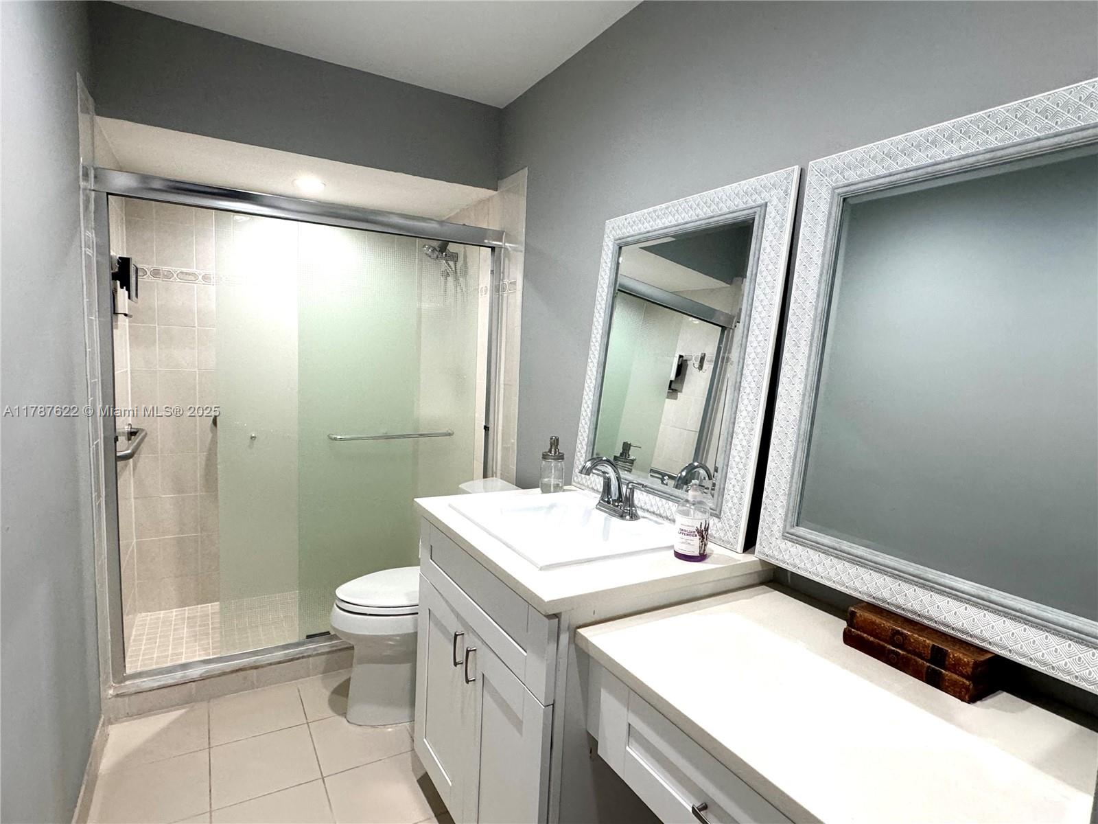 RIVER SHORES CONDO - Residential Lease