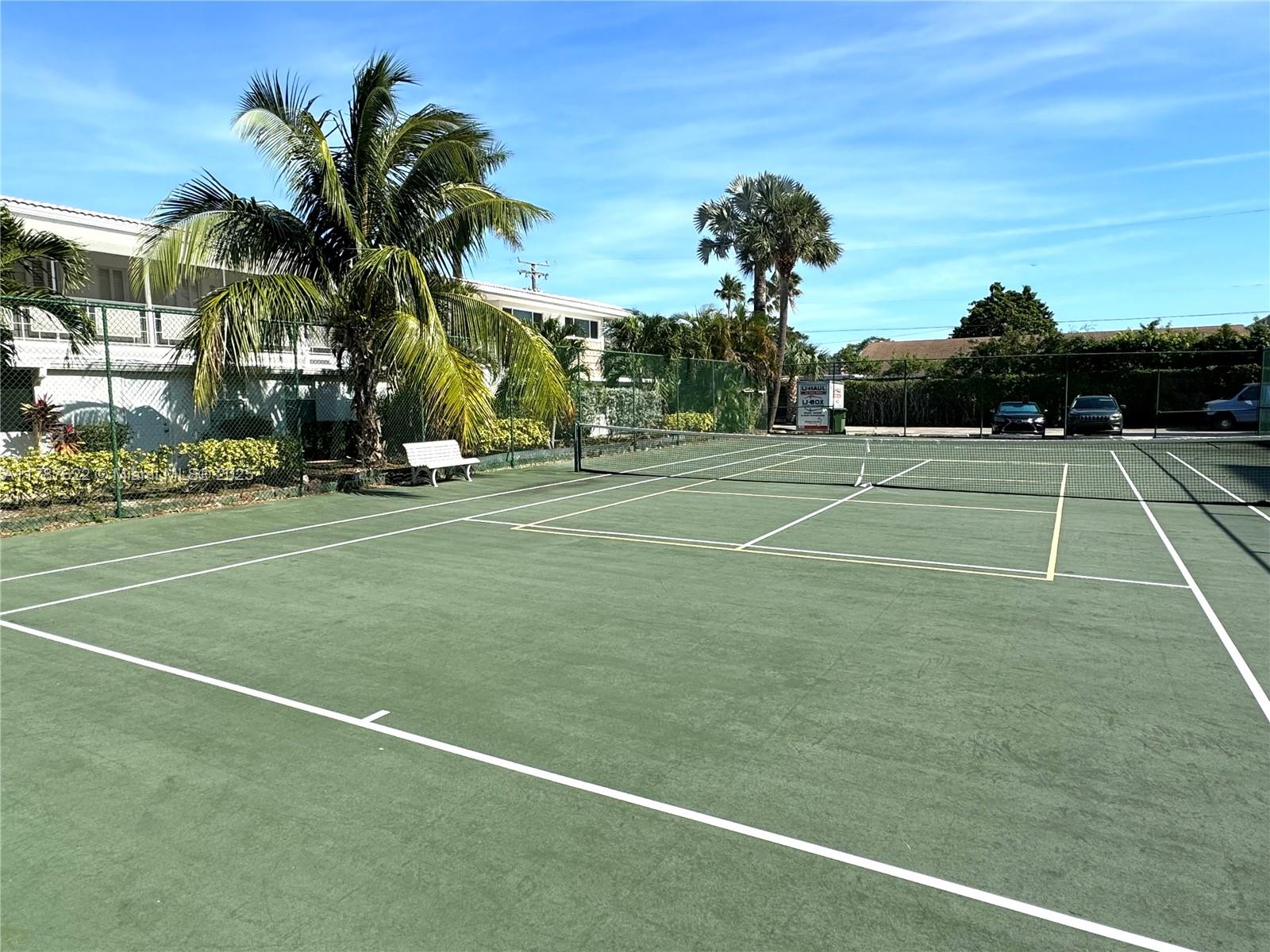 RIVER SHORES CONDO - Residential Lease