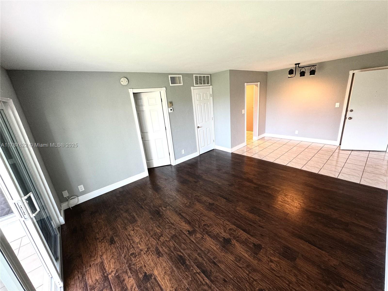 RIVER SHORES CONDO - Residential Lease