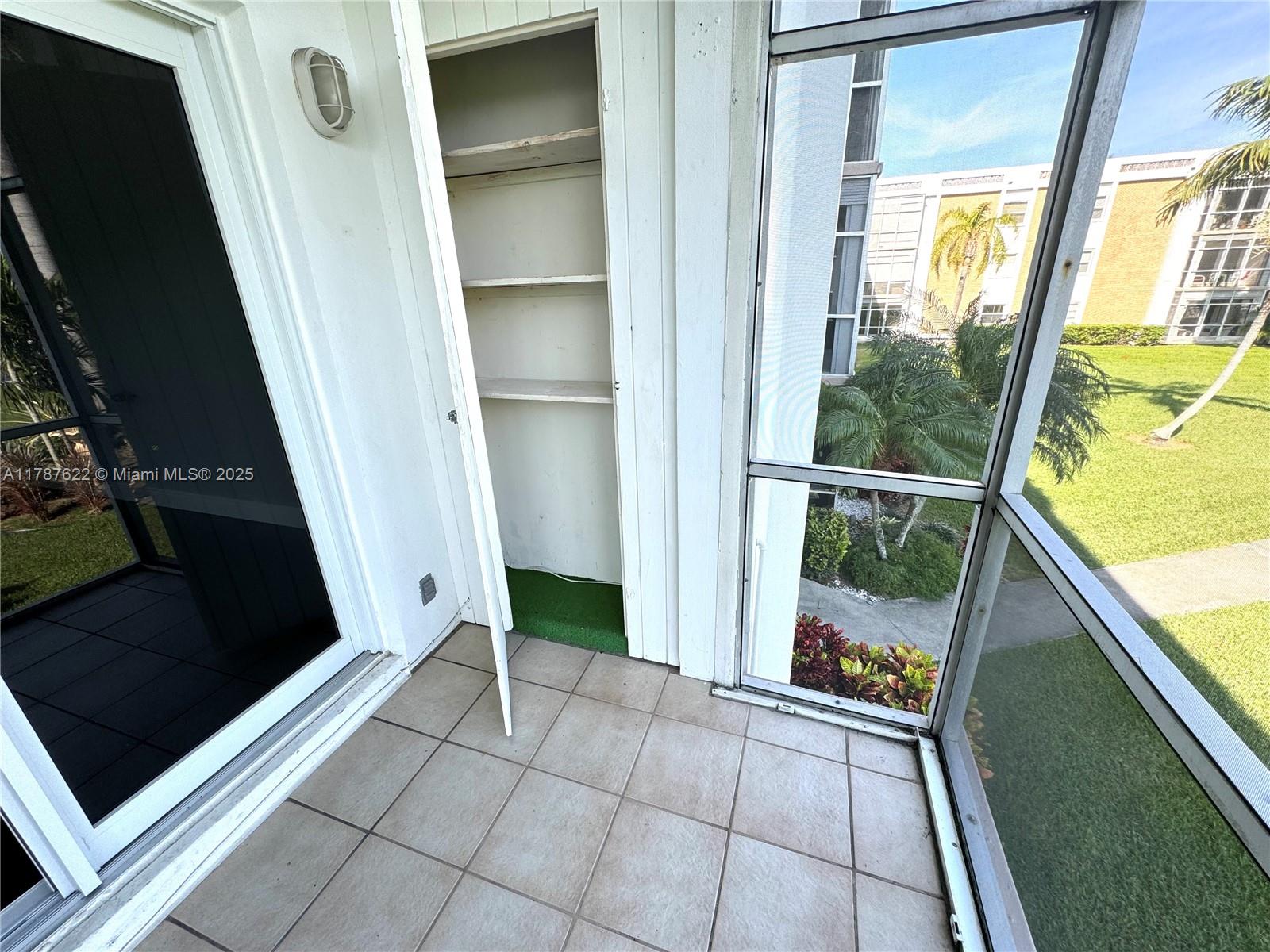 RIVER SHORES CONDO - Residential Lease