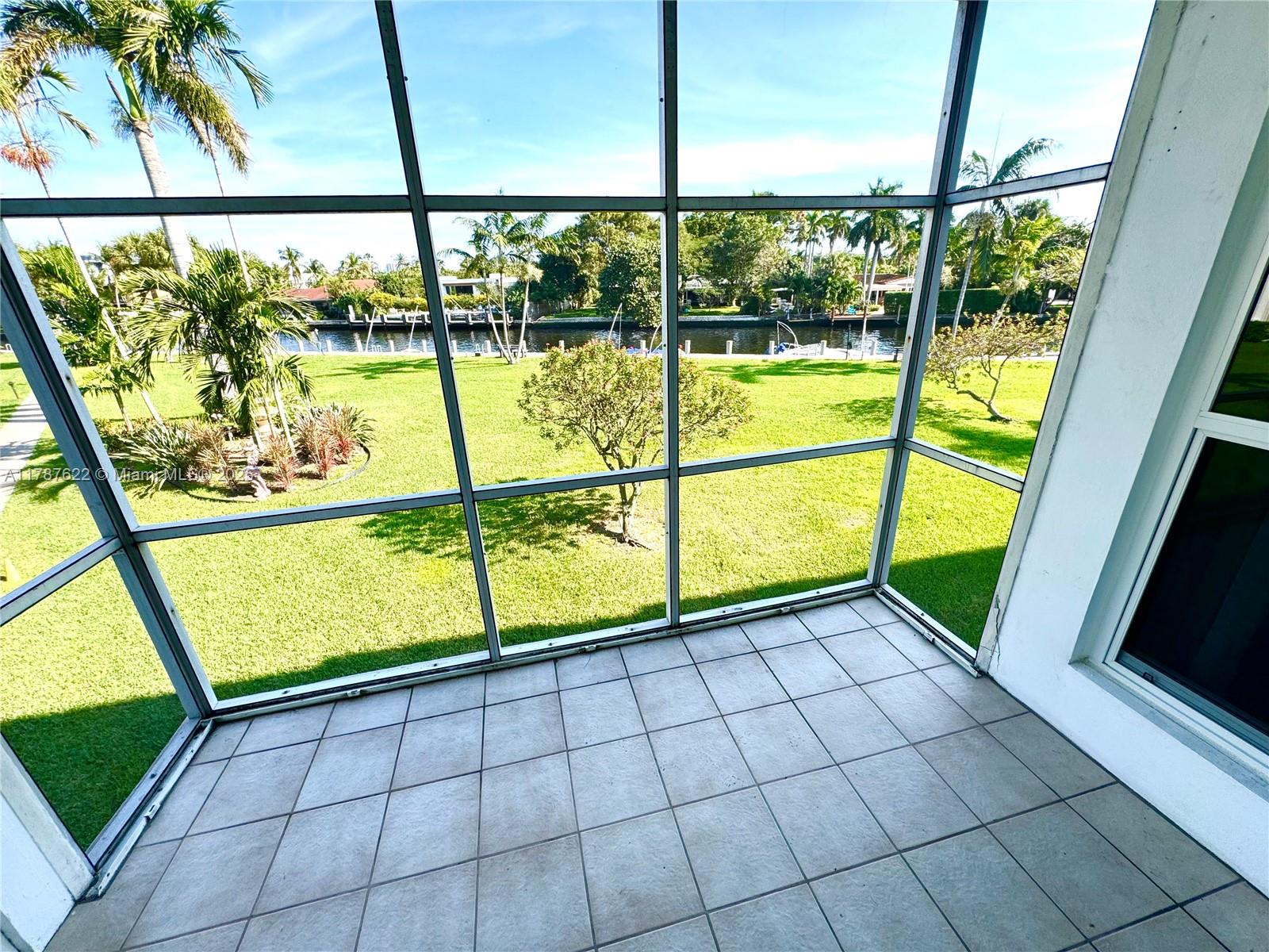 RIVER SHORES CONDO - Residential Lease
