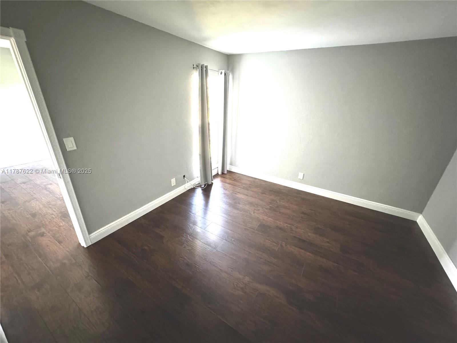 RIVER SHORES CONDO - Residential Lease