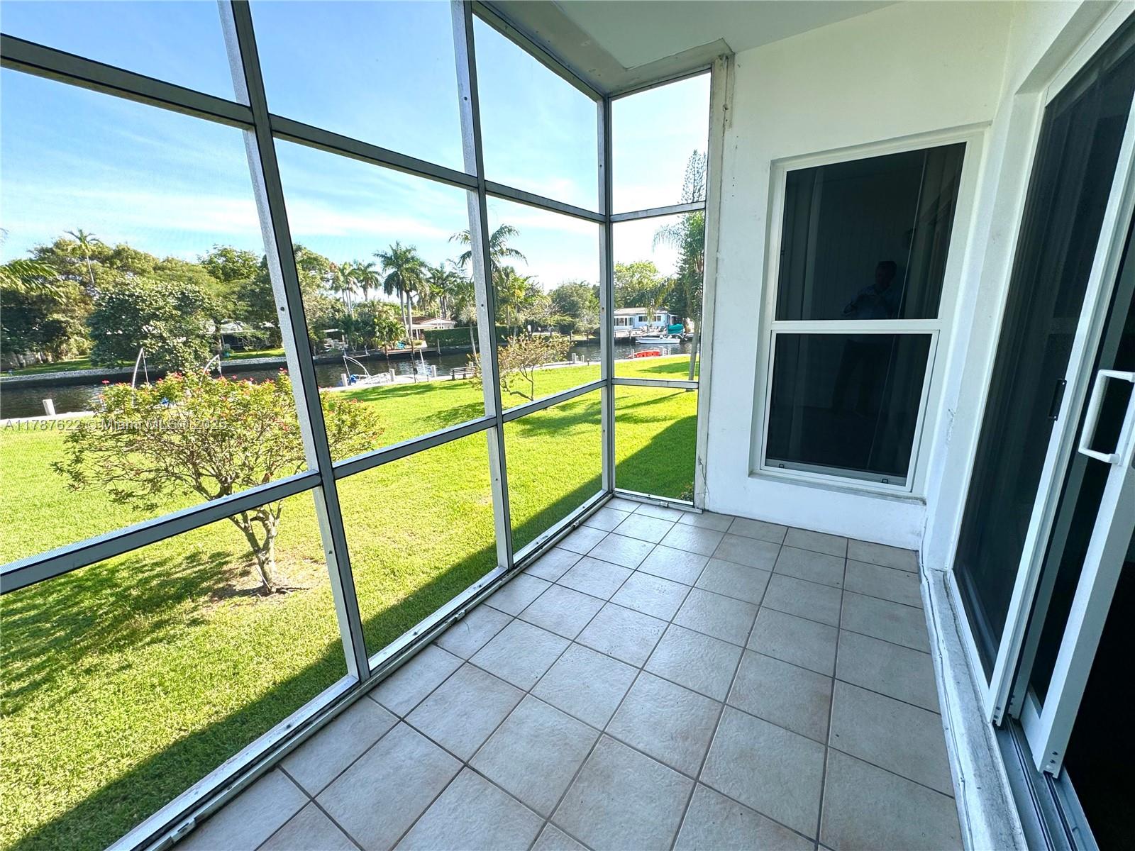 RIVER SHORES CONDO - Residential Lease