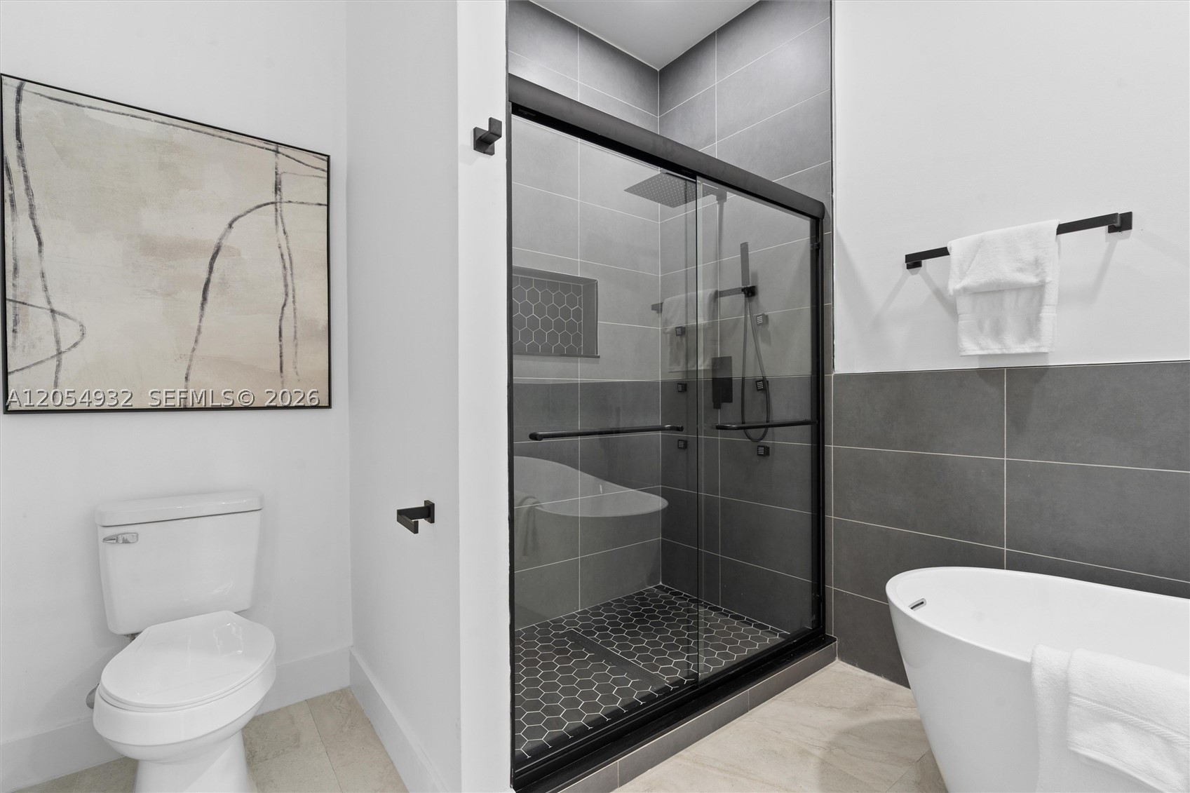 MEADOWLAND COVE 1 OF WELL - Residential