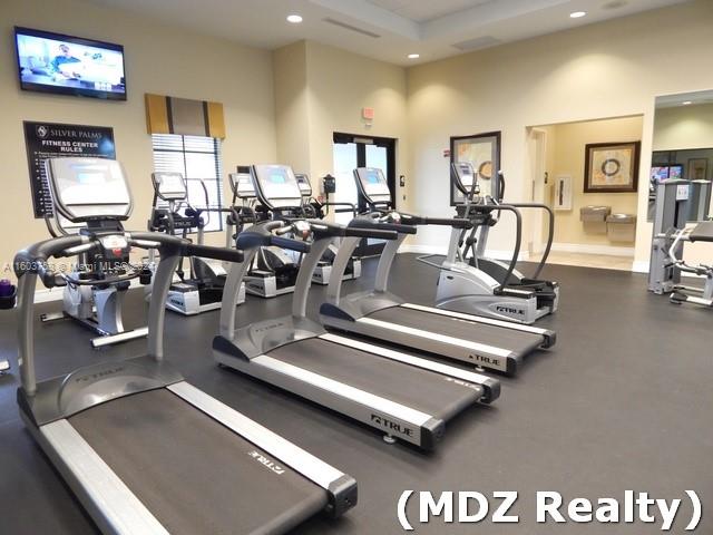 SILVER PALM EAST SECTION - Residential Lease