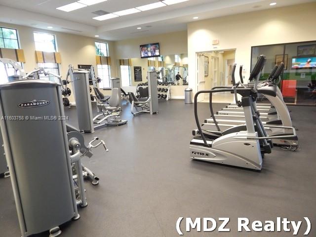 SILVER PALM EAST SECTION - Residential Lease