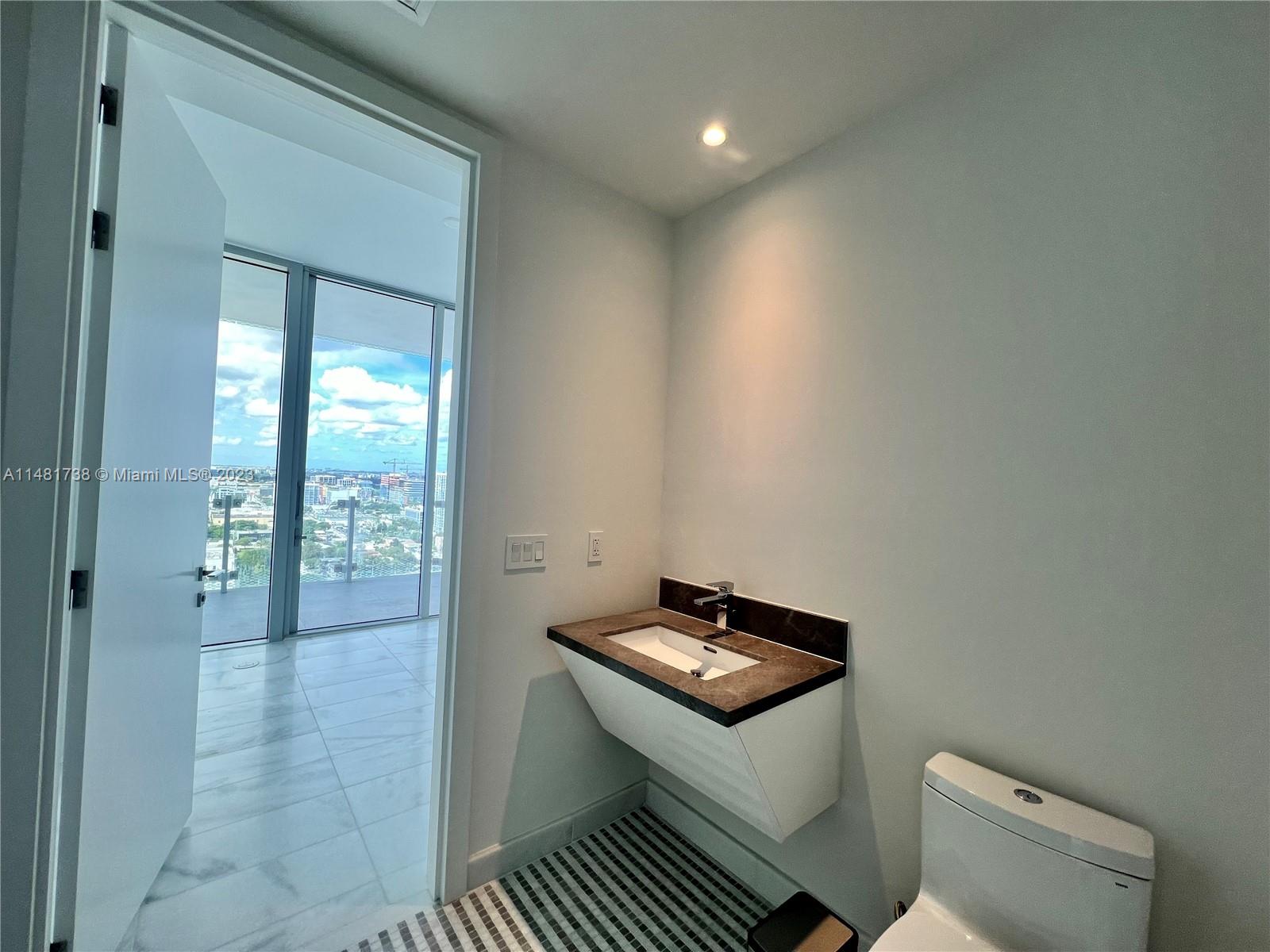 MISSONI BAIA CONDOMINIUM - Residential Lease