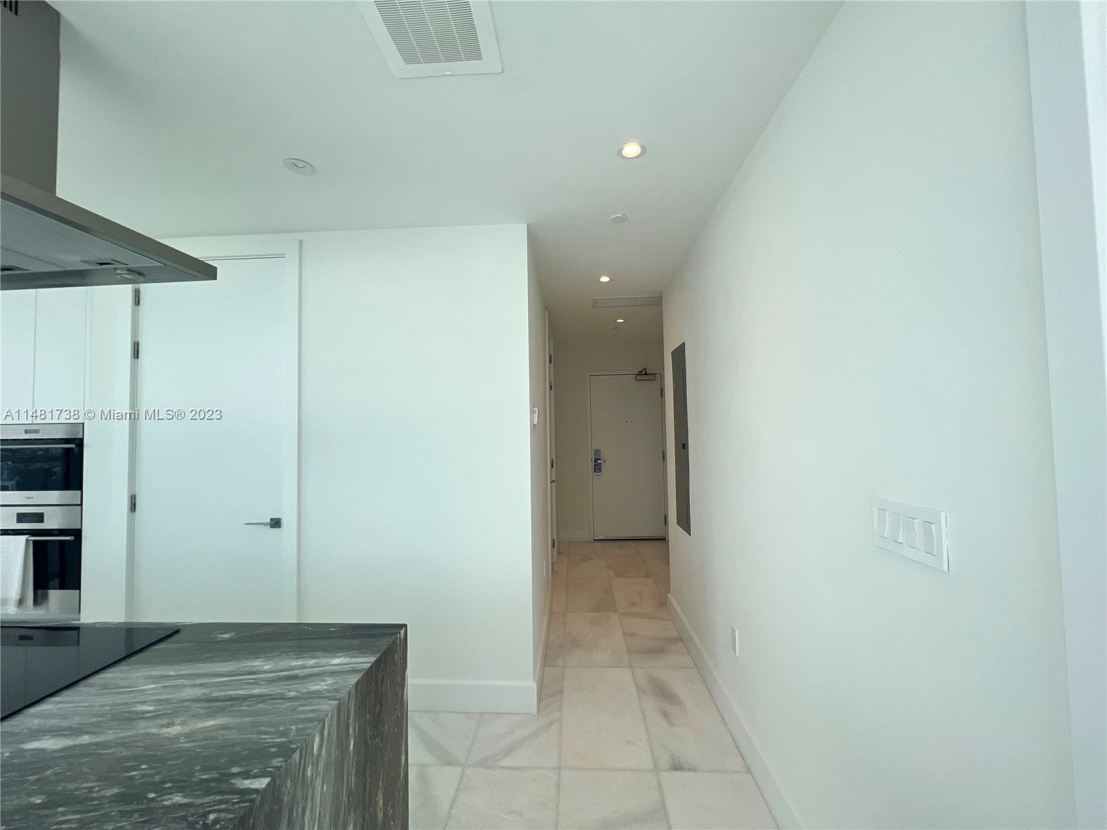 MISSONI BAIA CONDOMINIUM - Residential Lease