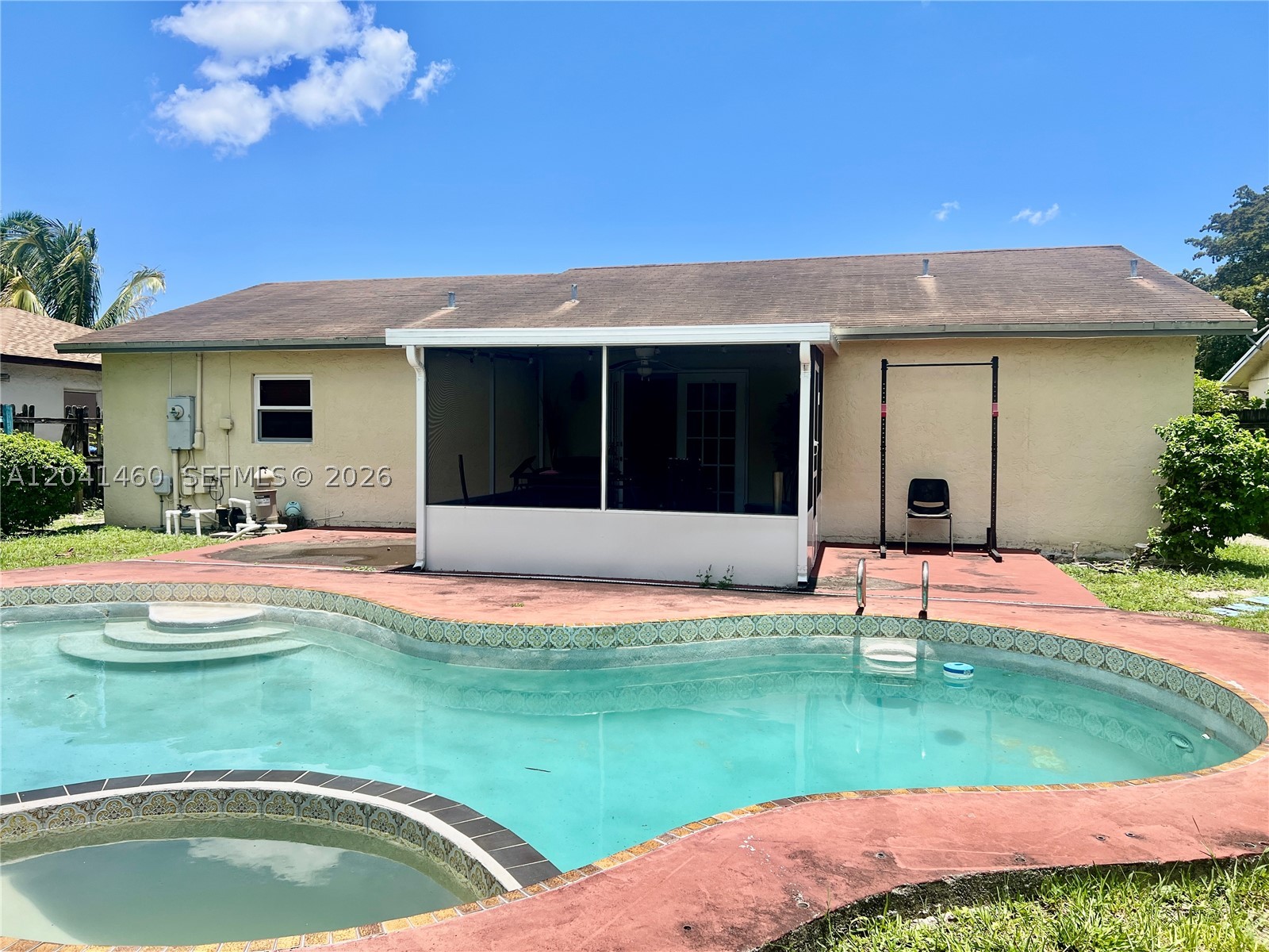 NORTH LAUDERDALE VILLAGE - Residential