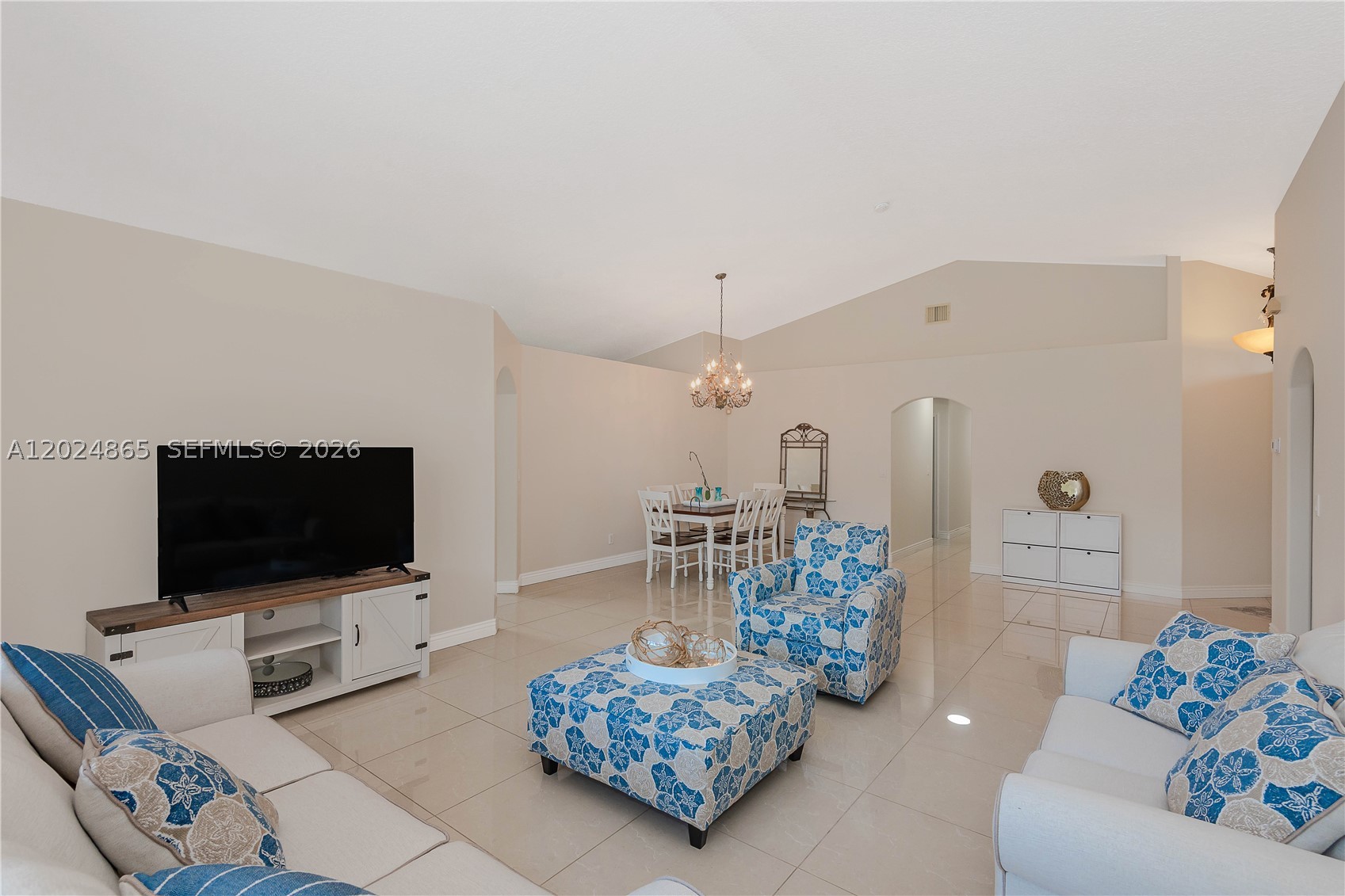HEFTLER HOMES AT PEMBROKE - Residential